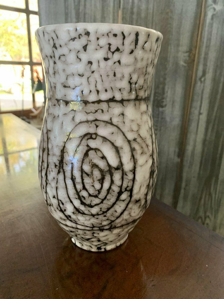 Mid Century Modernist White And Earth Toned Ceramic Vase, 1960s