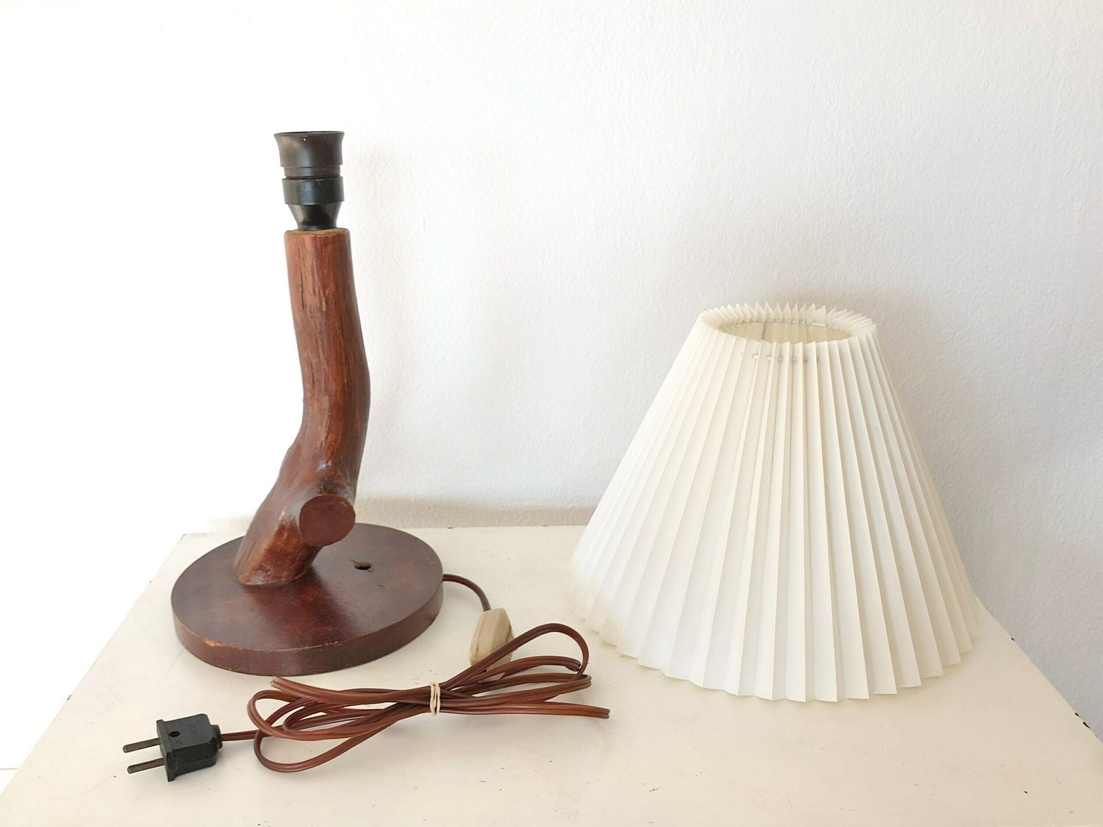 Vintage Danish Mid Century Table Lamp In Wood With Organic Assymetric Shape And White Pleated Shade photo vintage