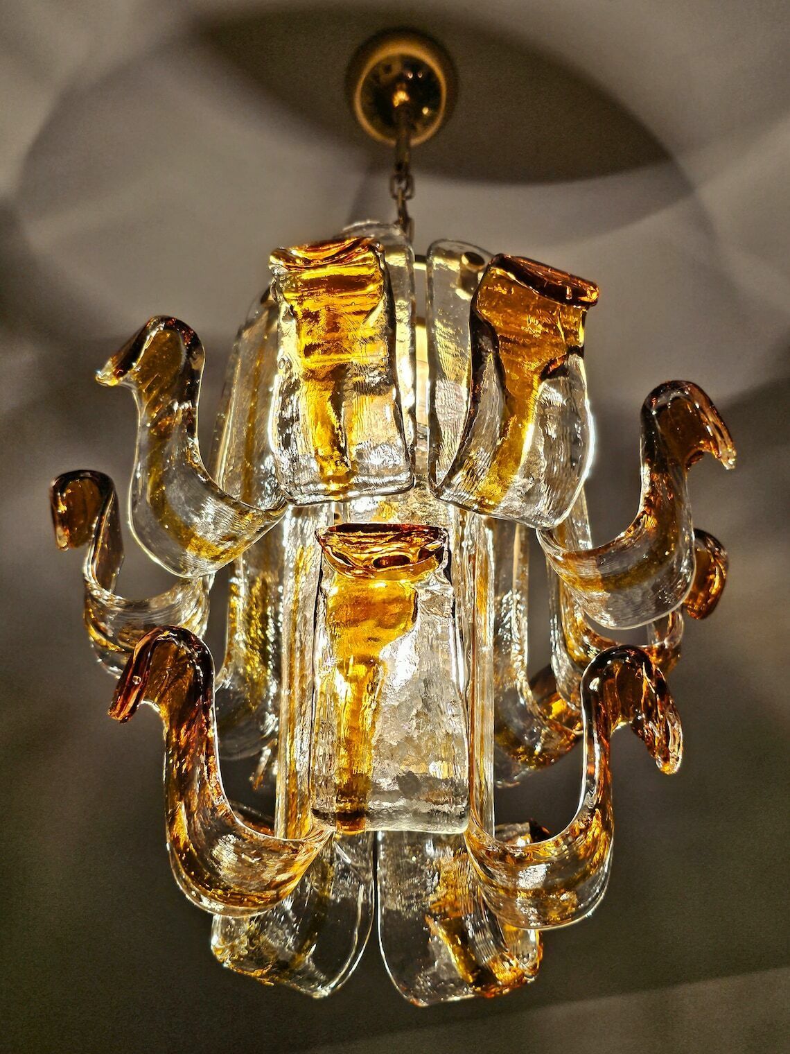 Very Rare Mid Century Modern Amber Glass Chandelier Shaped As Flower By Toni Zuccheri For Av Mazzega // Made In Italy In 1960s photo 1950.0