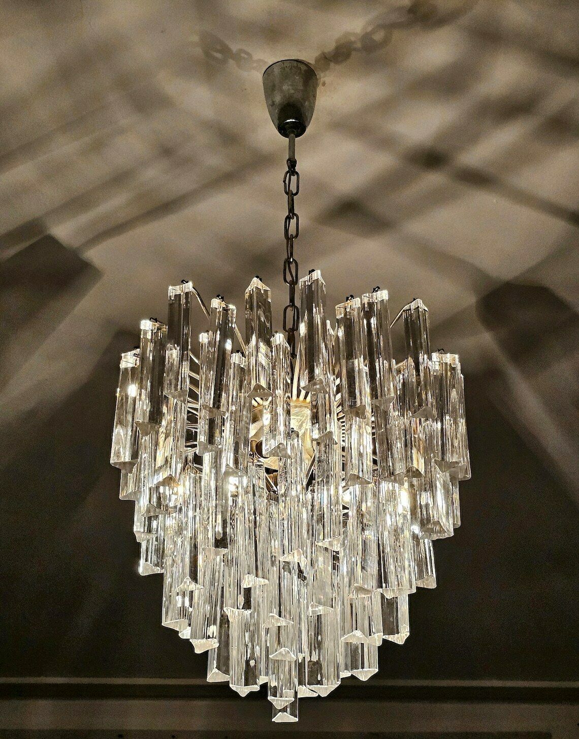 photo furniture Glamorous Mid Century Modern Triedri Crystal Chandelier By Paolo Venini // Made In Italy In 1950s