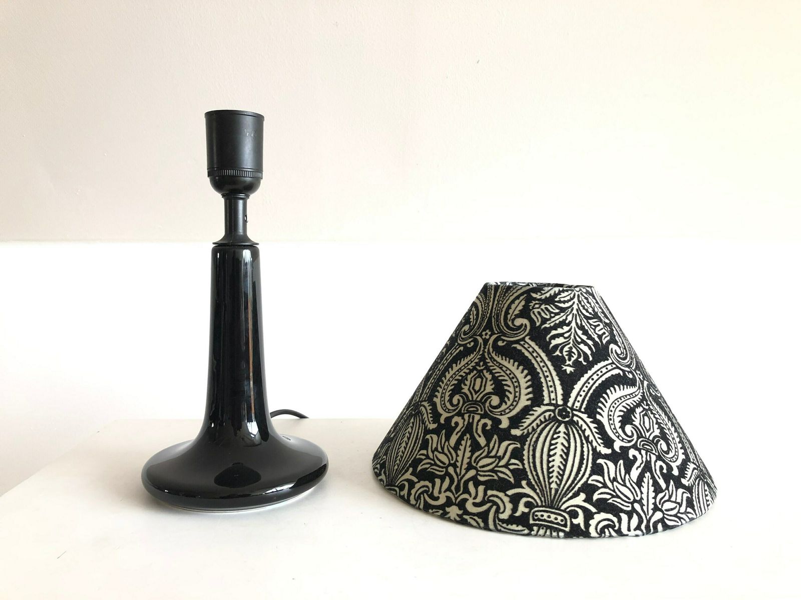 Danish Mid Century Table Lamp In Black Glazed Ceramic Porcelain Base With Black And White Paisley Vintage Fabric Shade   Design By Laoni photo buy
