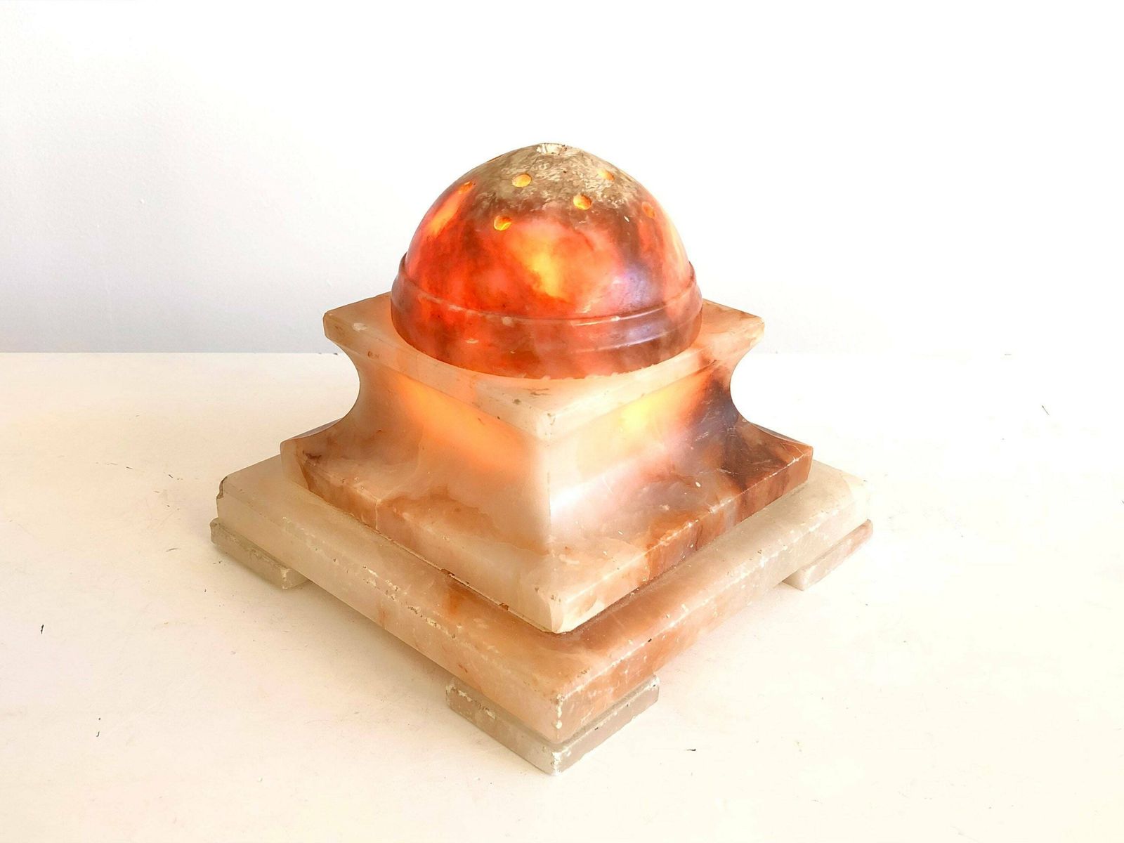 Vintage Gorgeous Alabaster Red Marbled Art Deco Table Lamp With Carved Pattern And Great Light Exposure photo furniture