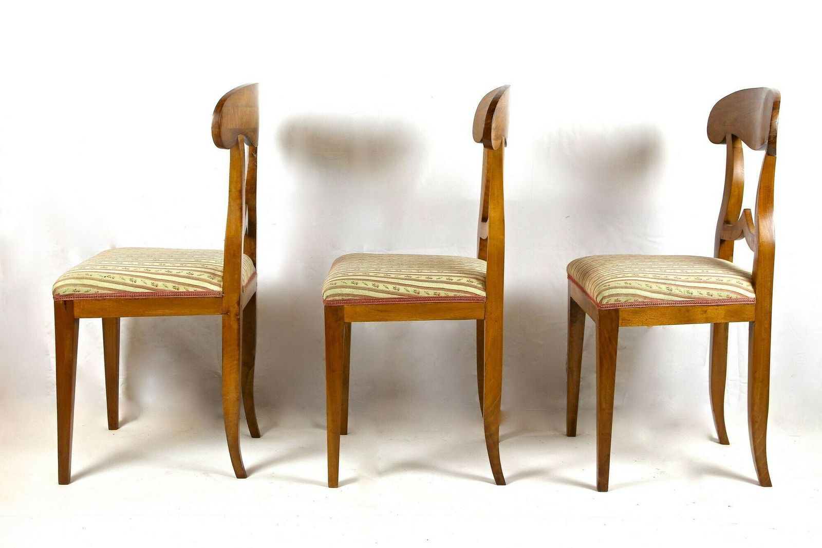 Set Of 6 Biedermeier Nutwood Shovel Dining Chairs, 19th Century, At Ca. 1830 photo vinterior