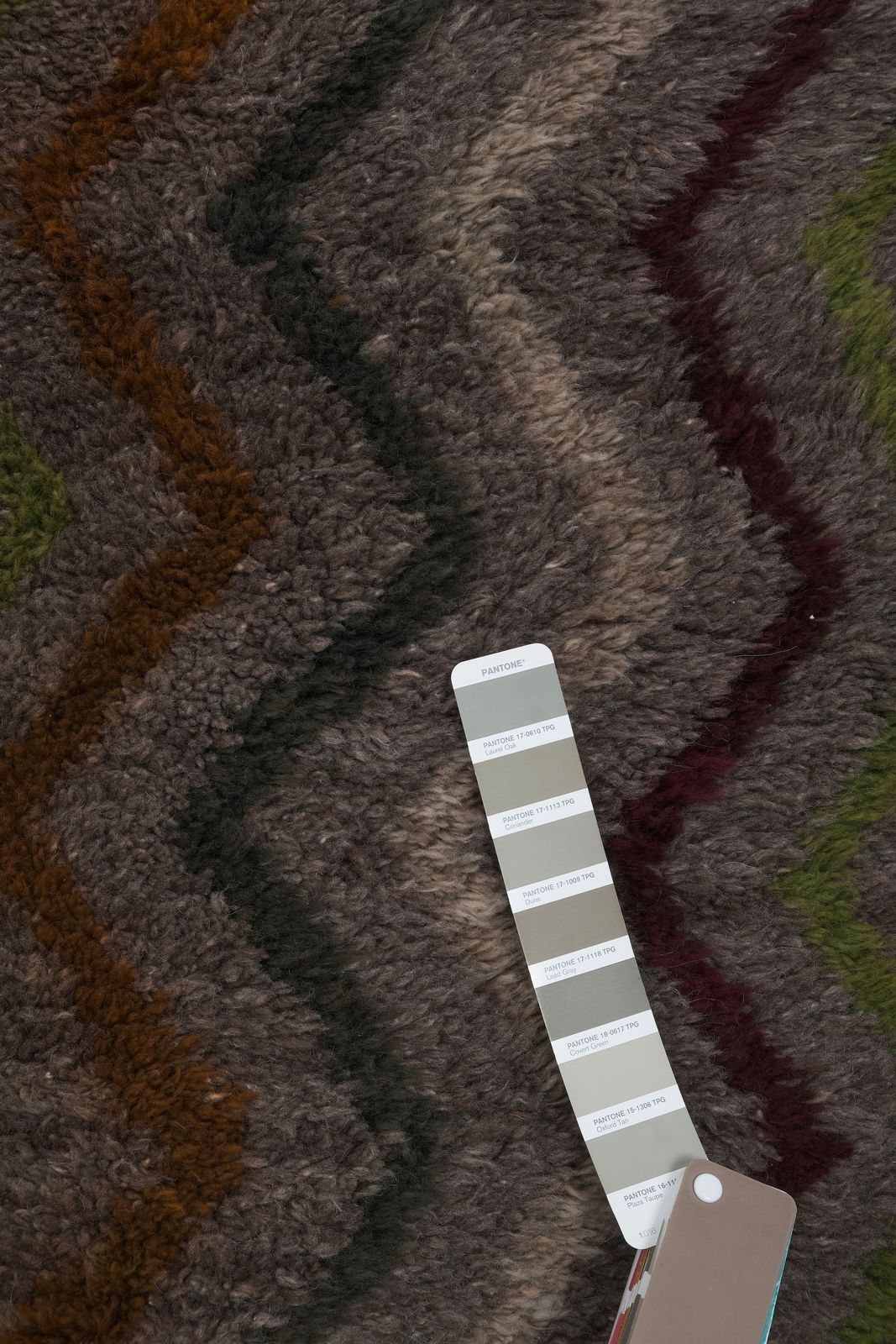 500.0 Turkish Gray Wool Shaggy Tulu Runner 2'10" X 7' photo