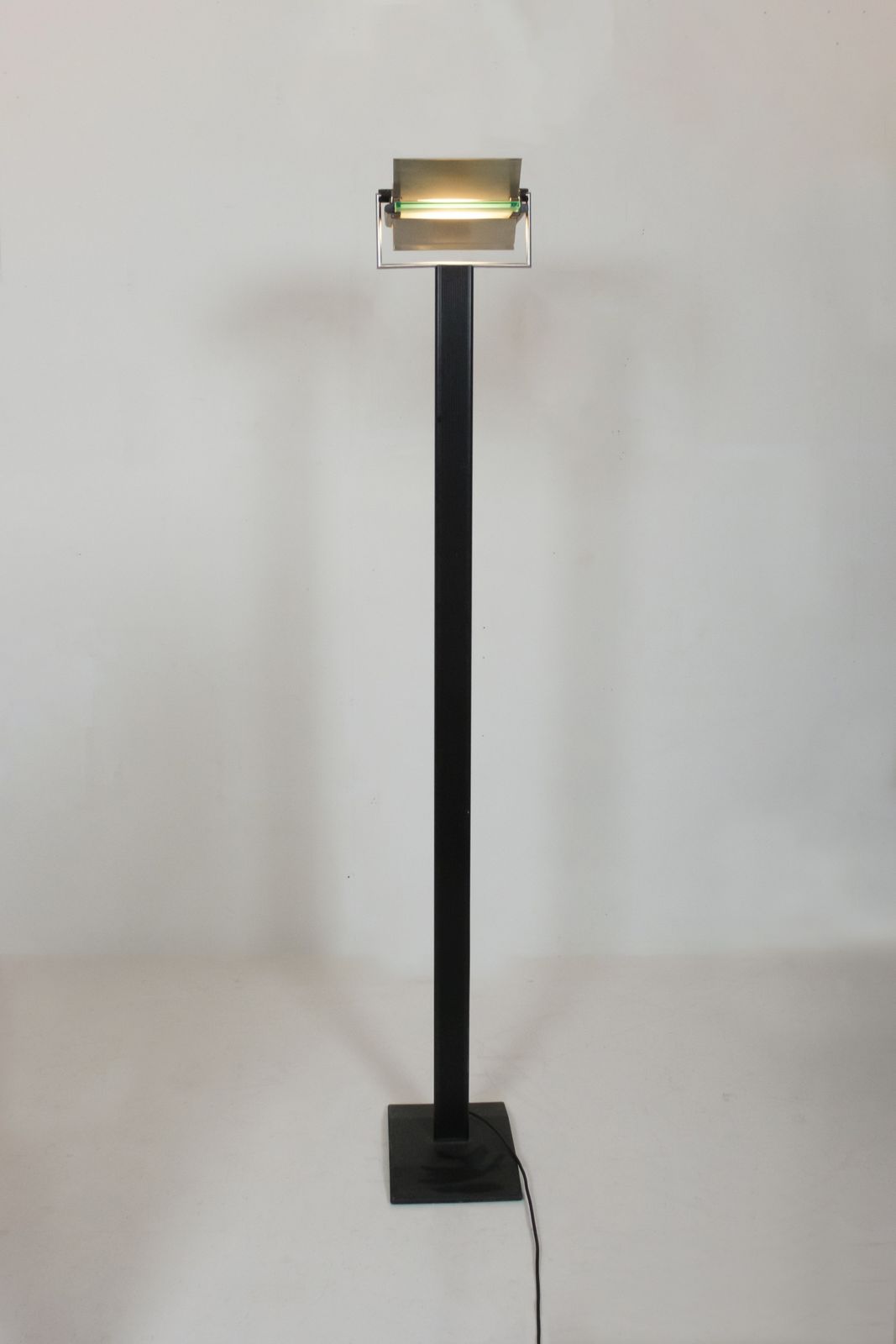 Dhiedron Floor Lamps By Giovanni Grignani For Lamperti photo vintage