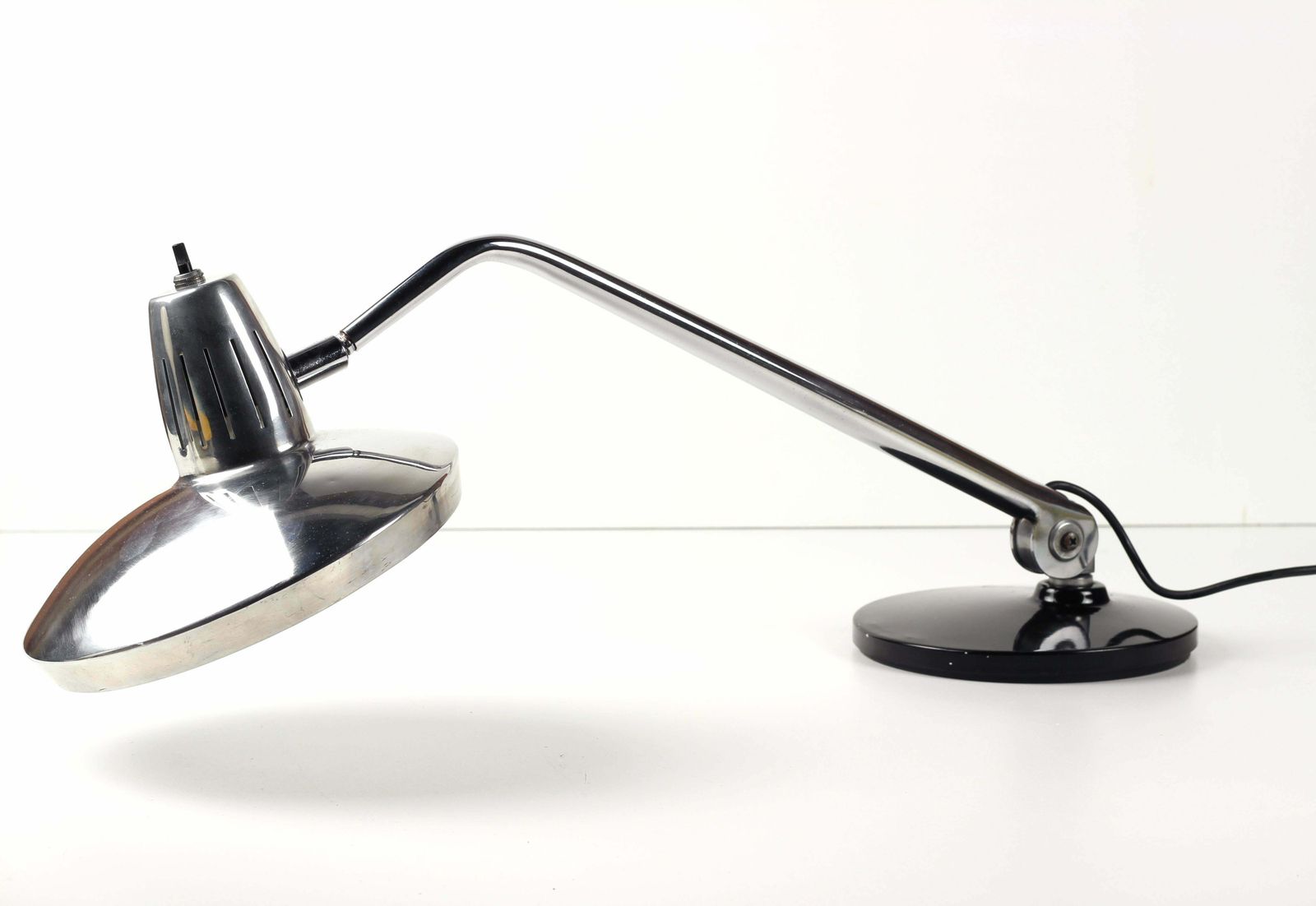 Chrome And Aluminium Fase Desk Lamp Modelos Patentados Madrid Espana photo furniture