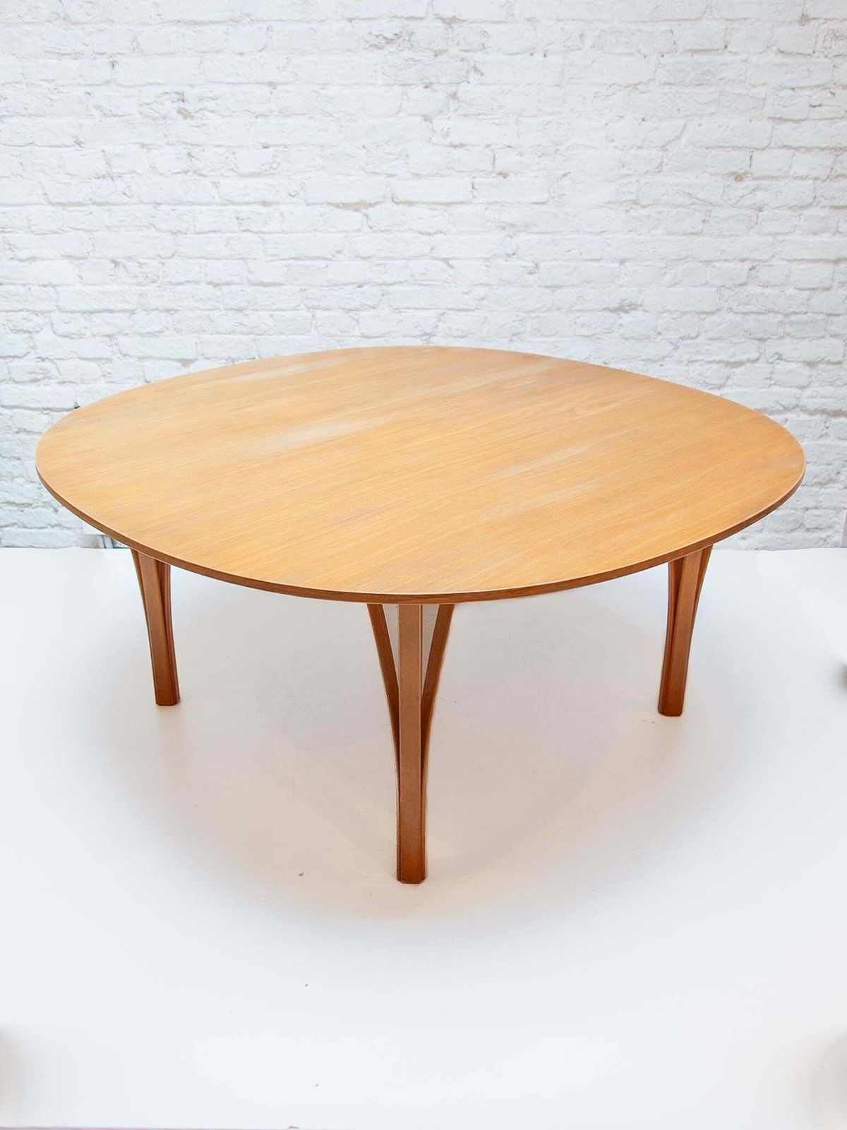 Ellipse Coffee Table By Piet Hein & Bruno Mathsson For Fritz Hansen, 1990 photo for sale