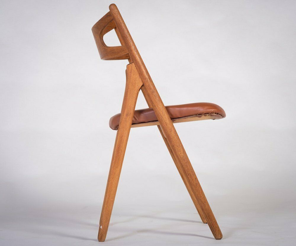 Sawbuck Dining Chair In Teak By Hans J. Wegner photo Furniture