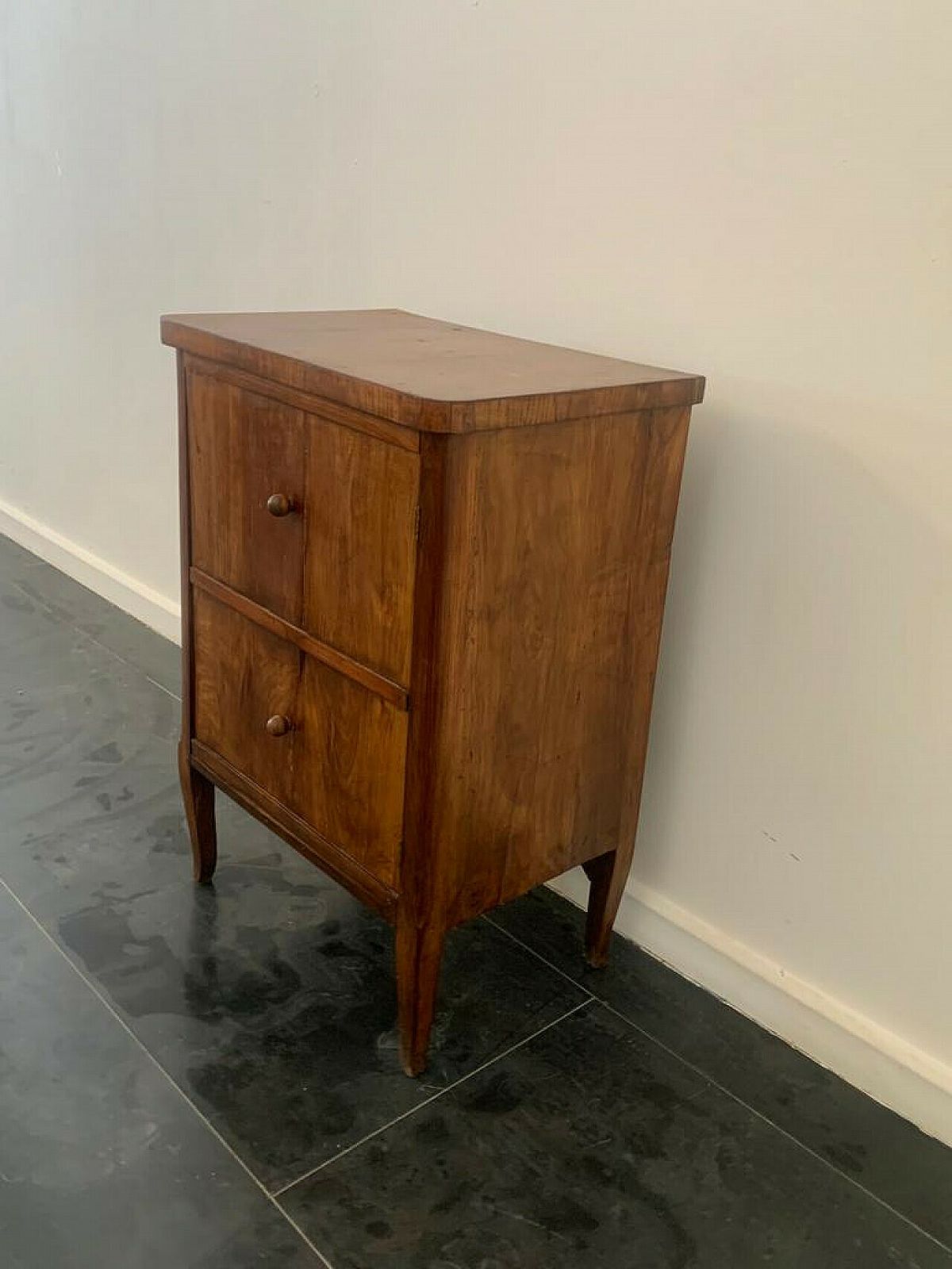 Feather Cherry Wood Chest Of Drawers, Late 18th Century photo vinterior
