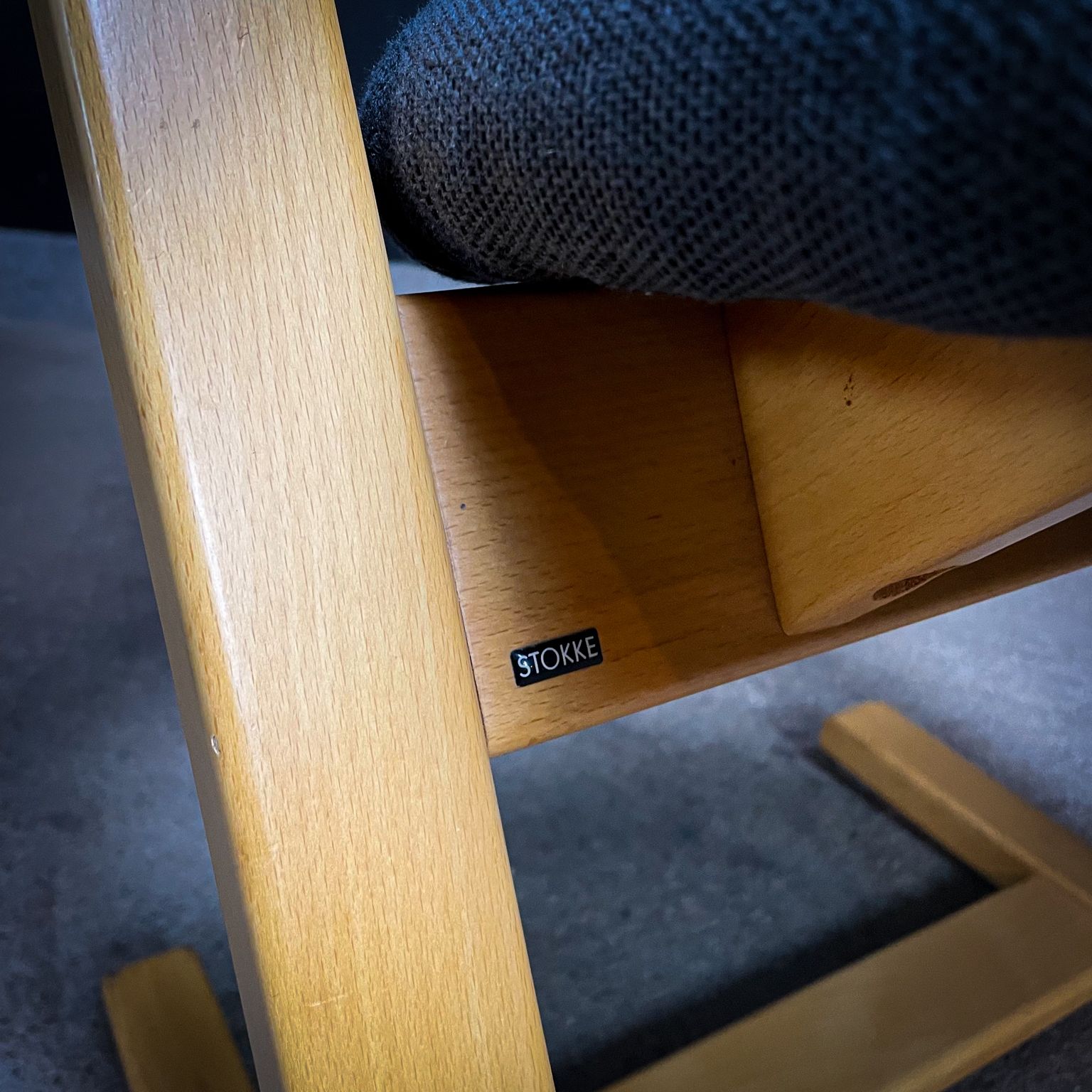 2111.0 Vintage Stokke Pendulem Eetkamerset – 4 Stoelen & Uitneembare Eettafel photo