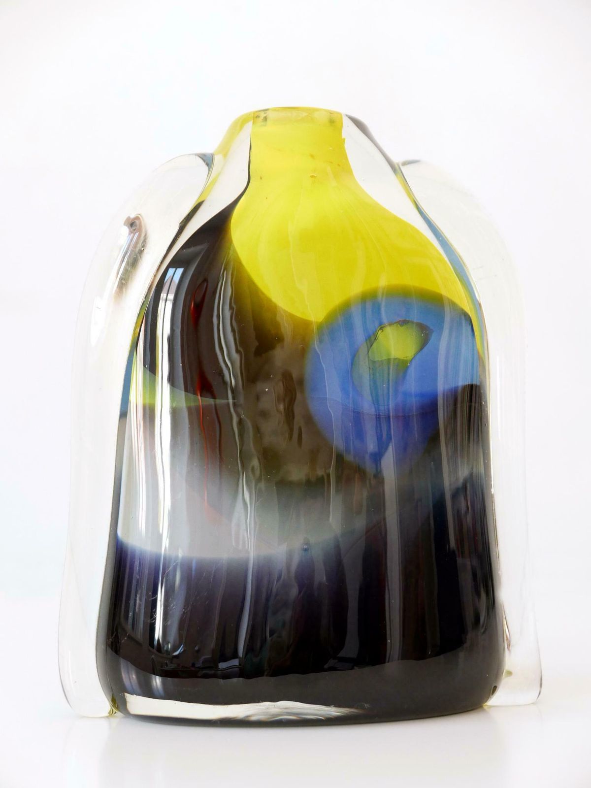 photo vinterior Tall And Decorative Murano Glass Vase Italy 1990s