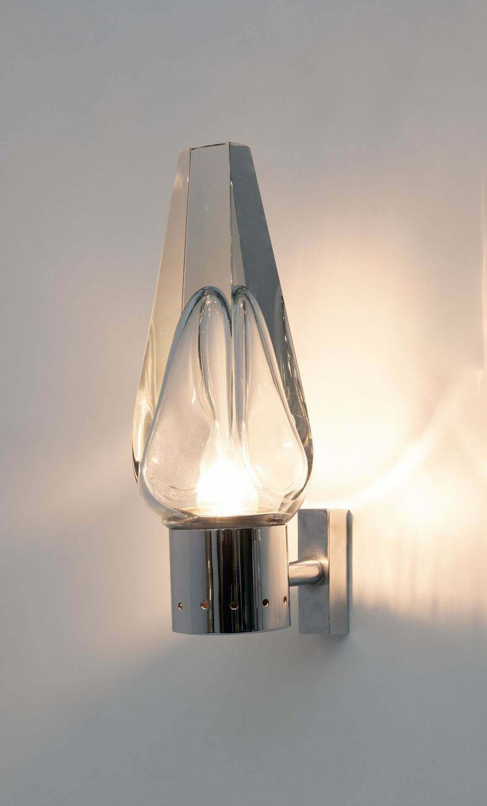 Pair Of Mid Century Modern Murano Glass Sconces By Flavio Poli For Seguso, 1960s photo Lighting