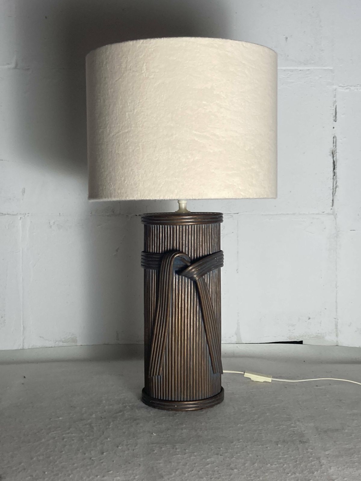 Large Pencil Reed Rattan Bamboo Pillar Table Lamp, Bouclé Shade, Italy 1970s photo Lighting