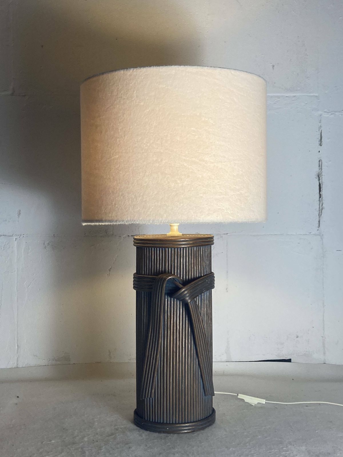 Lighting Large Pencil Reed Rattan Bamboo Pillar Table Lamp, Bouclé Shade, Italy 1970s photo
