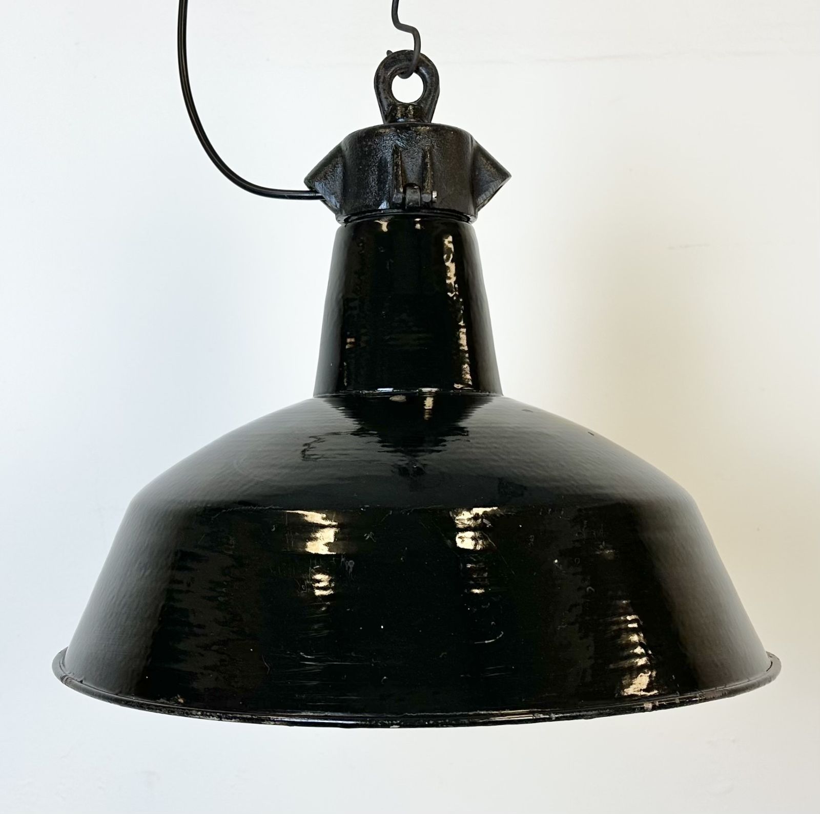 Industrial Black Enamel Factory Lamp With Cast Iron Top, 1950s photo buy