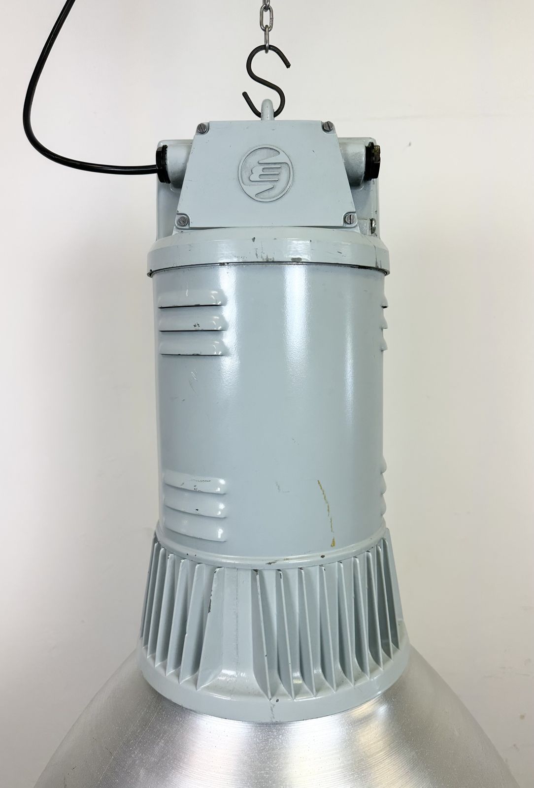 Large Industrial Aluminium Pendant Light From Elektrosvit, 1960s, 12x photo vinterior