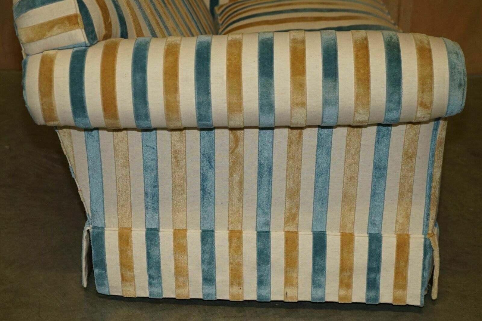 photo vinterior 1 Of 2 Stunning Mulberry Home Designer Contemporary Striped Two Seater Sofas