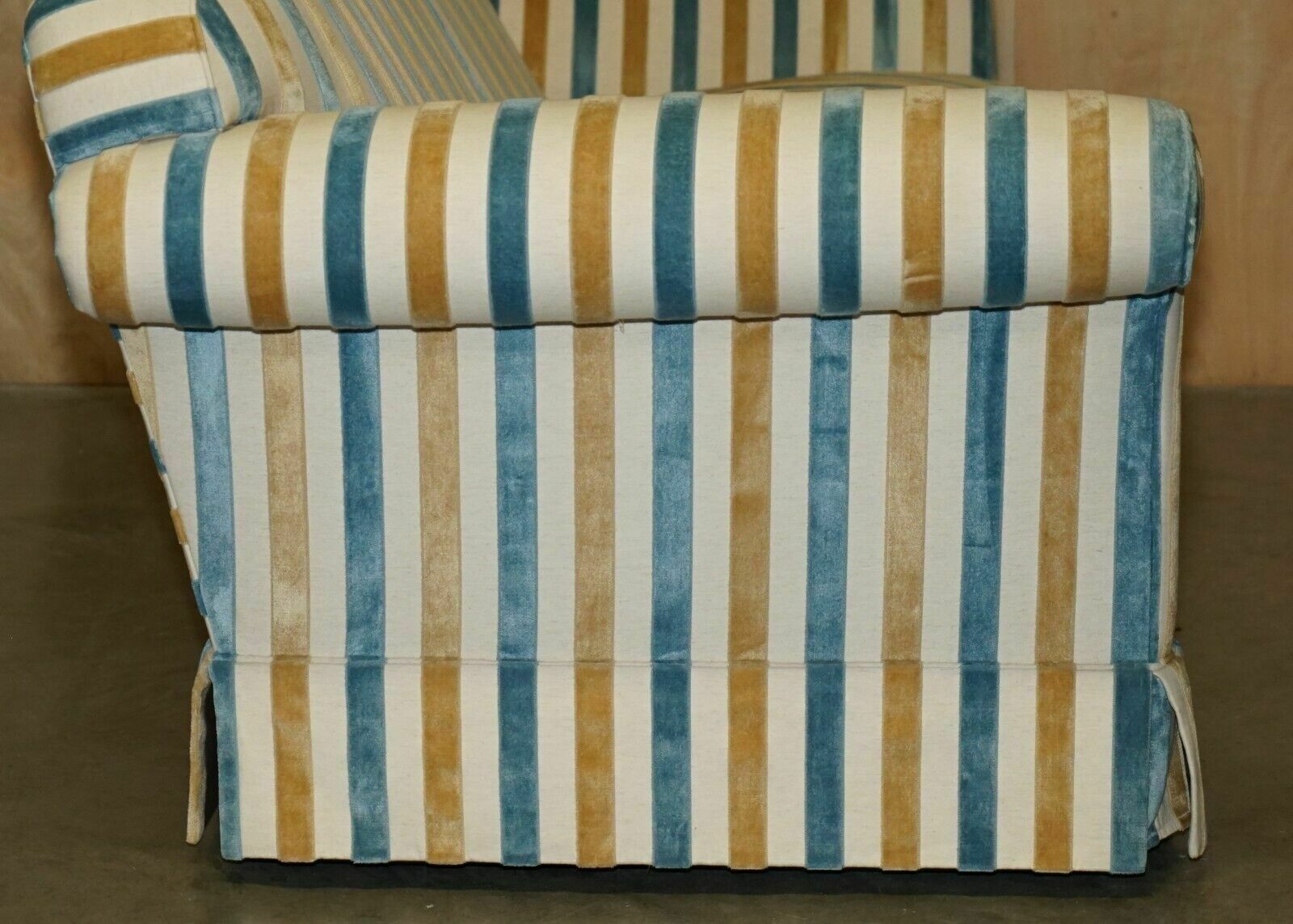 3750.0 1 Of 2 Stunning Mulberry Home Designer Contemporary Striped Three Seater Sofas photo