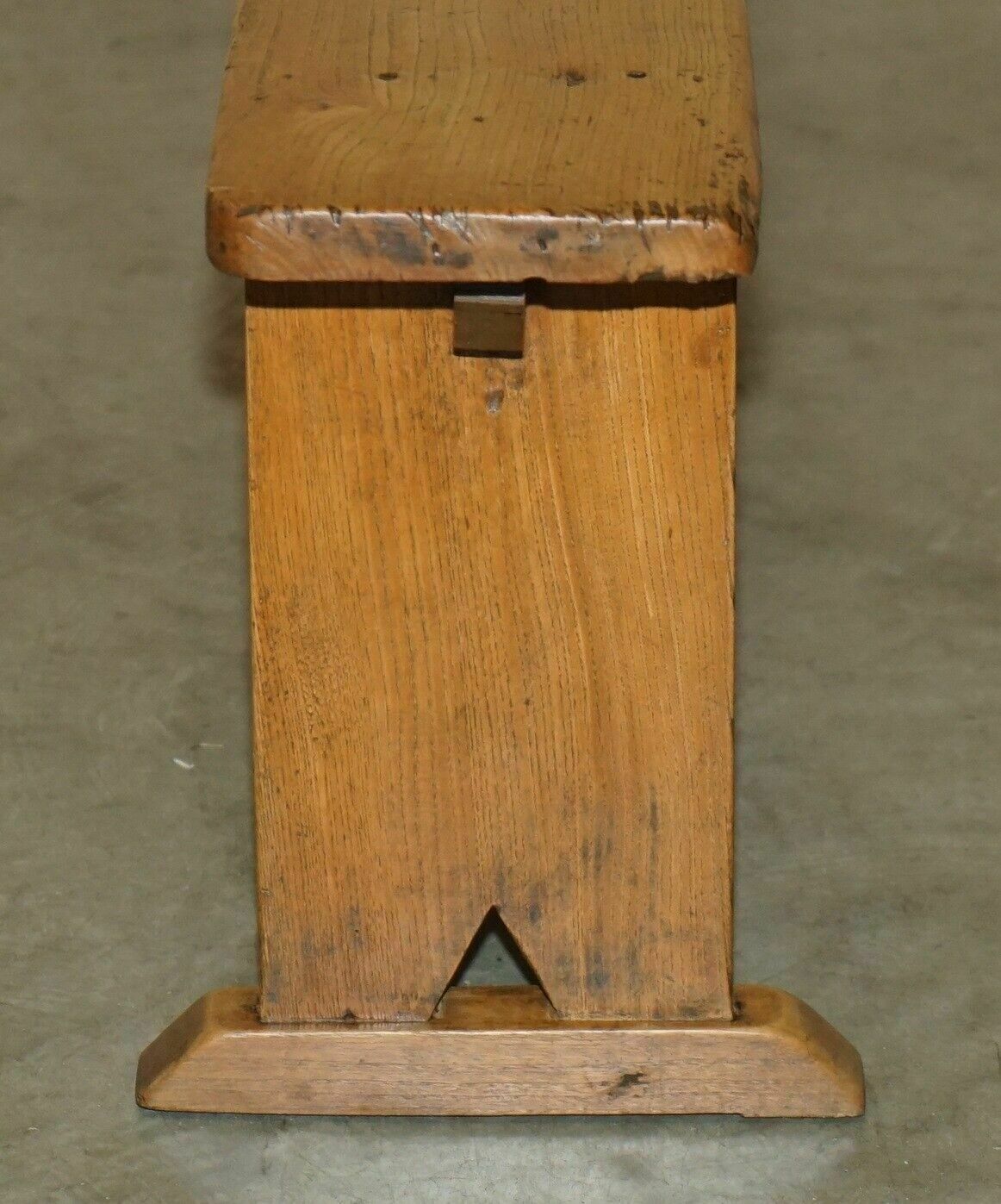 photo vintage Pair Of Victorian English Oak Antique Lightly Burred Dining Table Bench Pew Seat