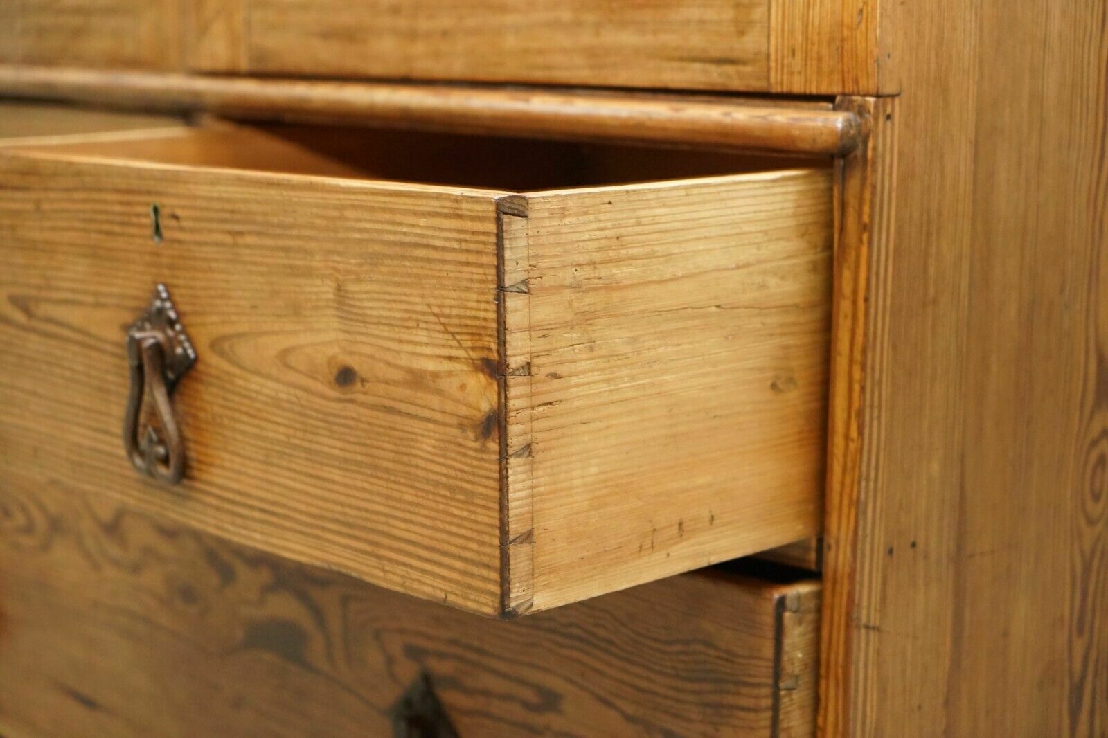 Medium Antique Victorian Pine Housekeepers Cupboard With Sliding Linen Shelf photo Furniture