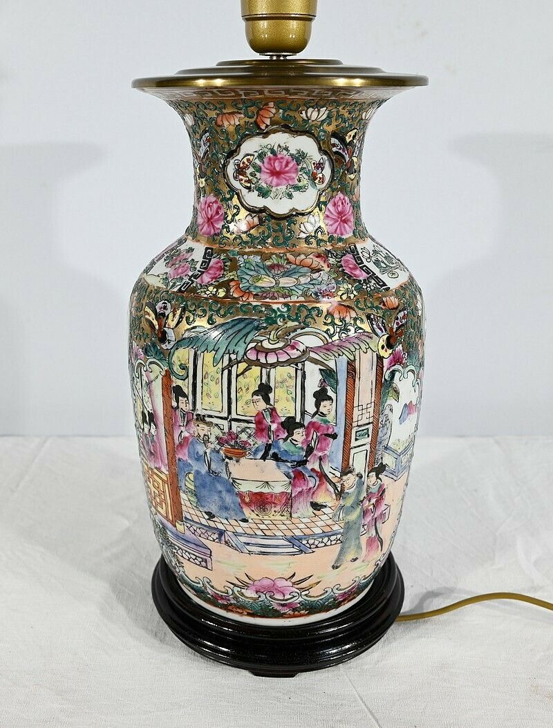 Canton Porcelain Lamp, China – Late 19th Century photo 614.6774193050001