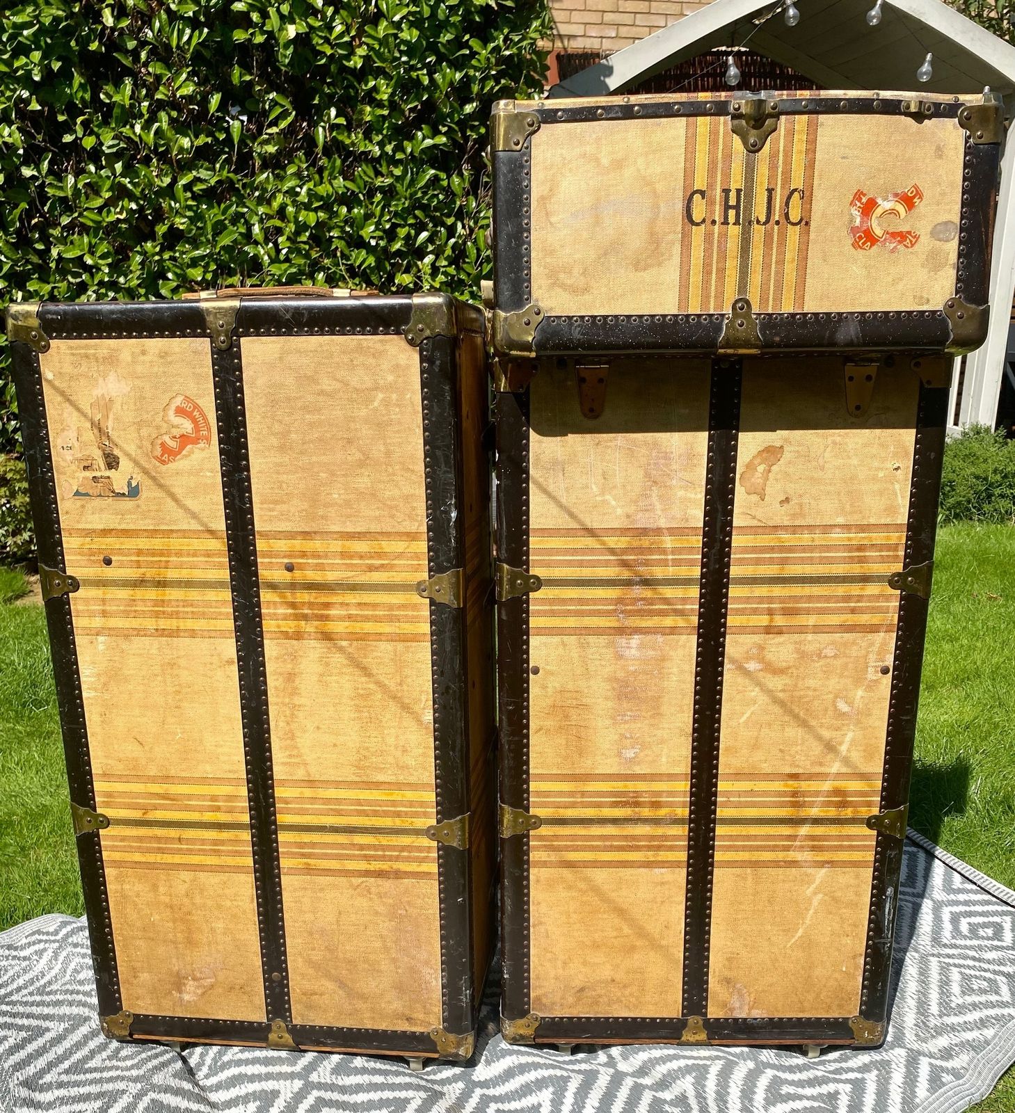 Vintage Travel Steamer Wardrobe