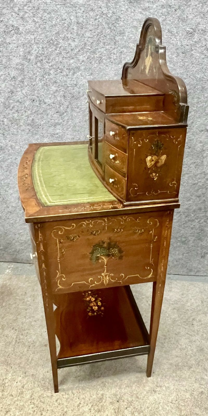 1425.0 Beautiful Edwardian Ladies Desk Bonheur Du Jour photo