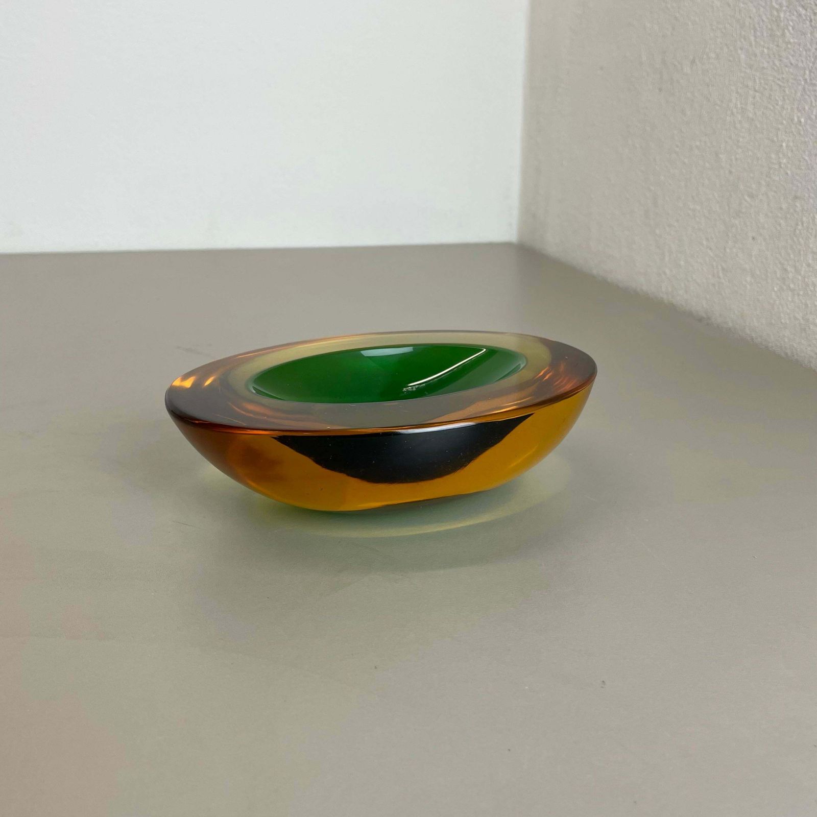 Heavy 1.5kg Glass "Green Yellow" Bowl Element Shell Ashtray Murano Italy, 1970s photo furniture