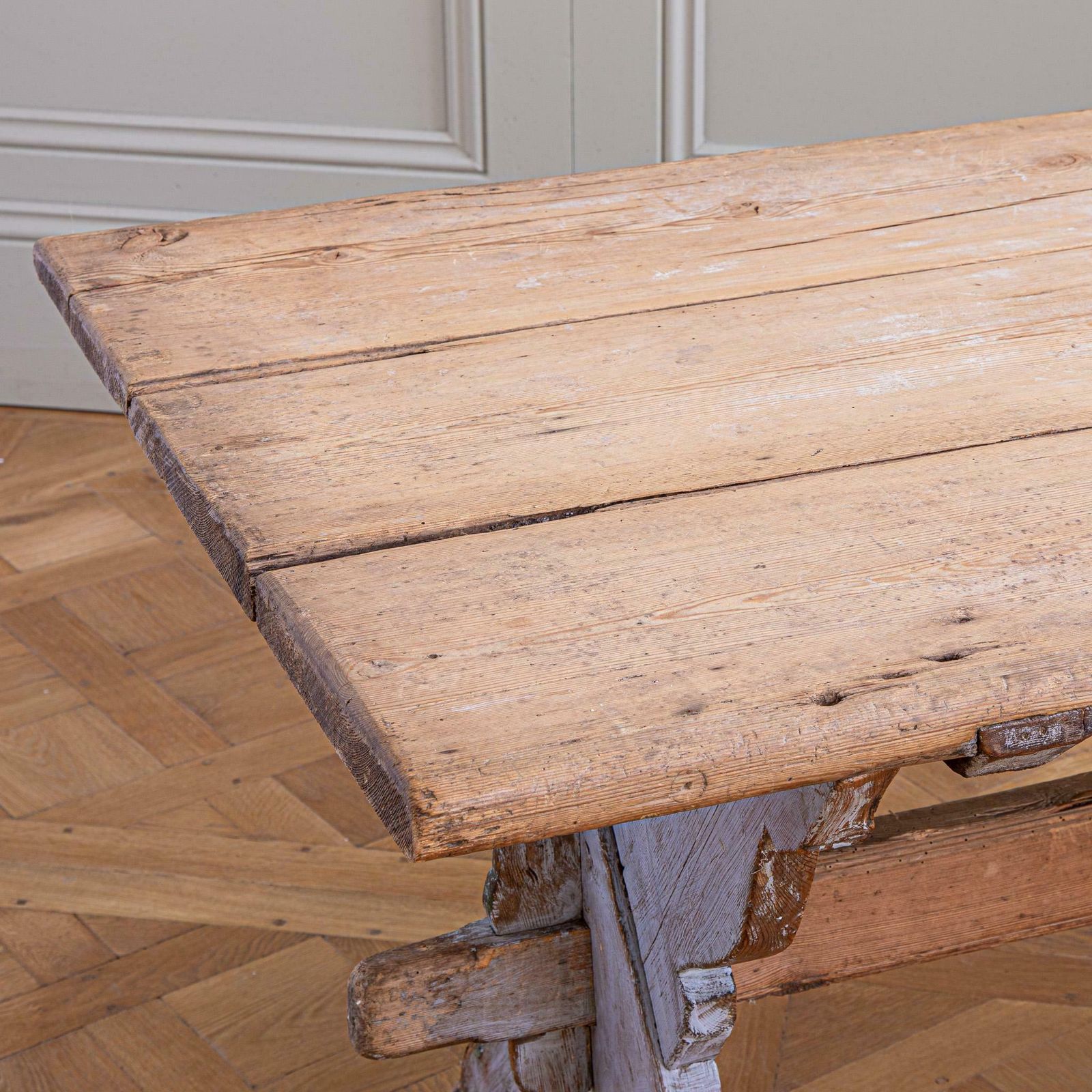photo vinterior Antique Rustic Swedish Farm House Table With Chalk Blue Patina Circa 1860