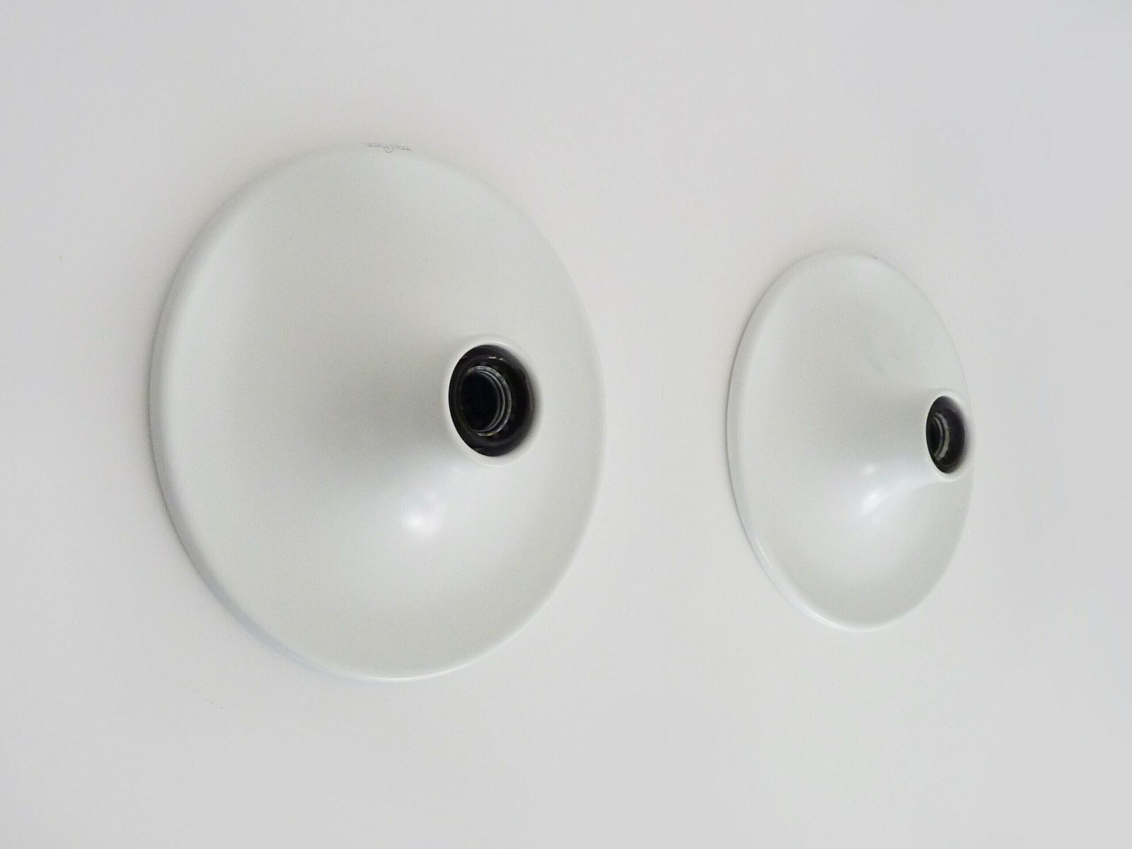 Paire d'appliques disque Targetti, Ufo, Italie, années 1970 photo Luminaires