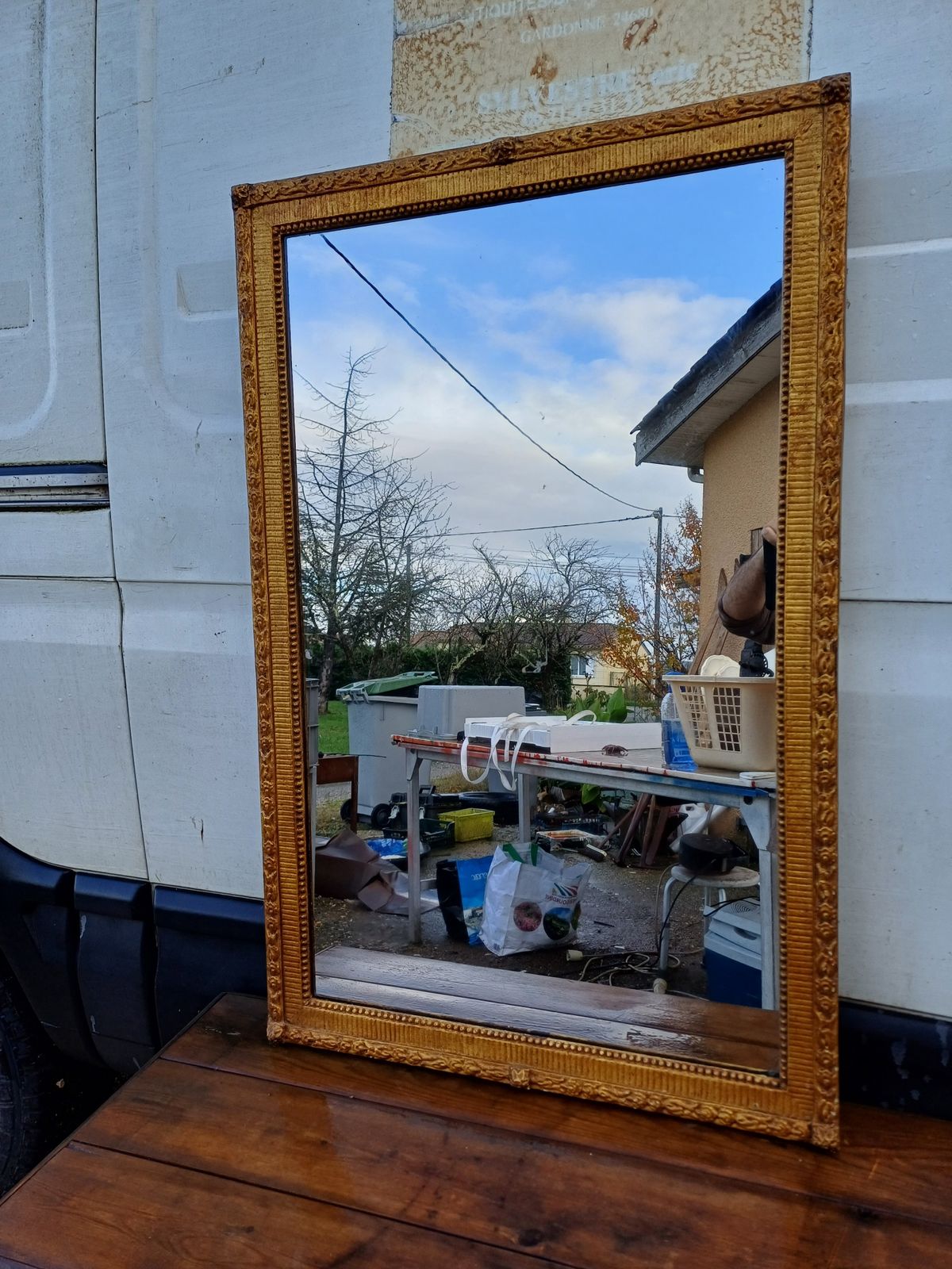 photo furniture 19th Century Wood And Golden Stucco Mirror