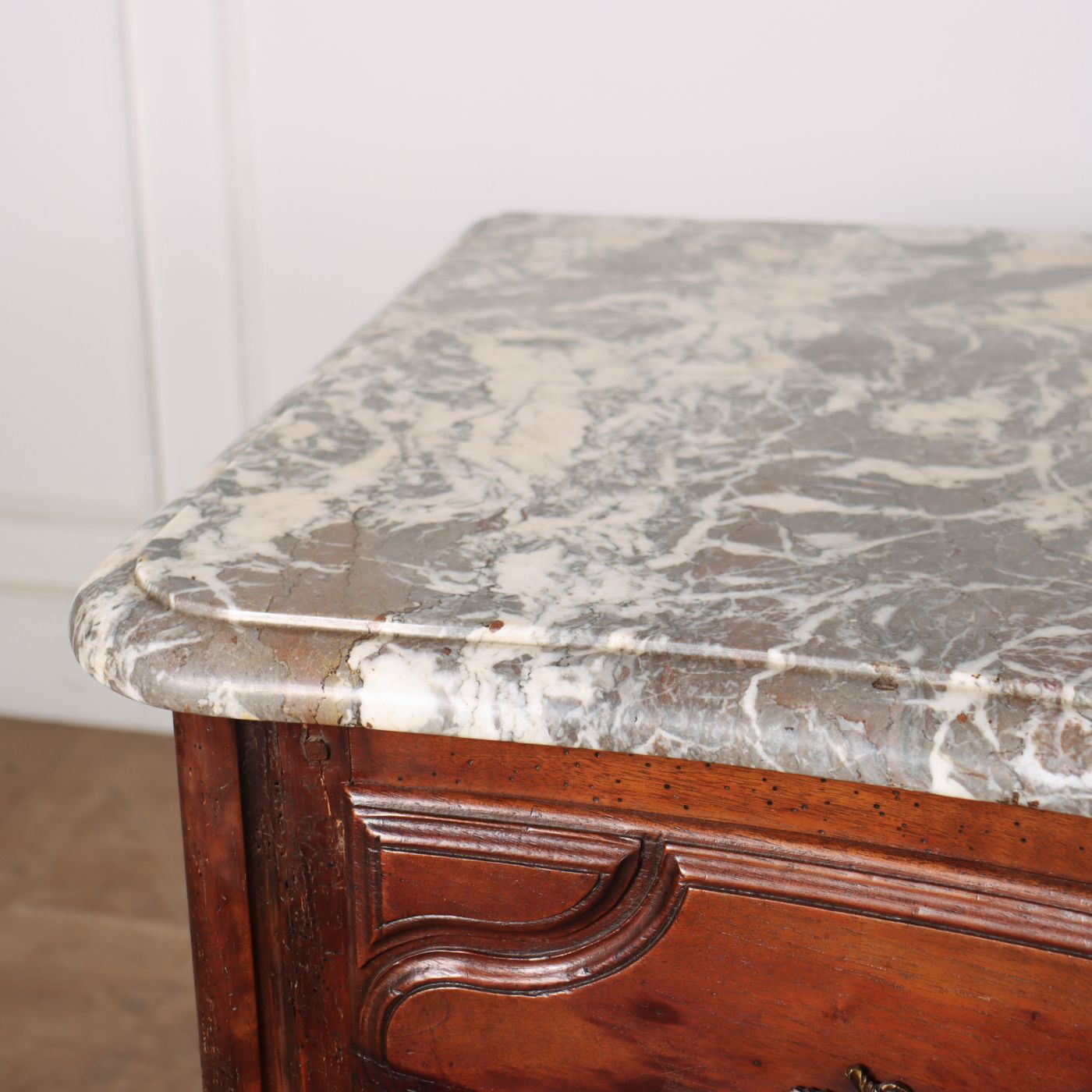 18th Century French Serpentine Commode photo vintage