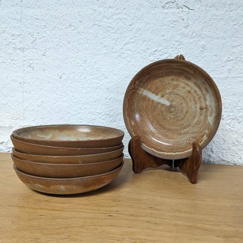 6 Stoneware Plates photo furniture