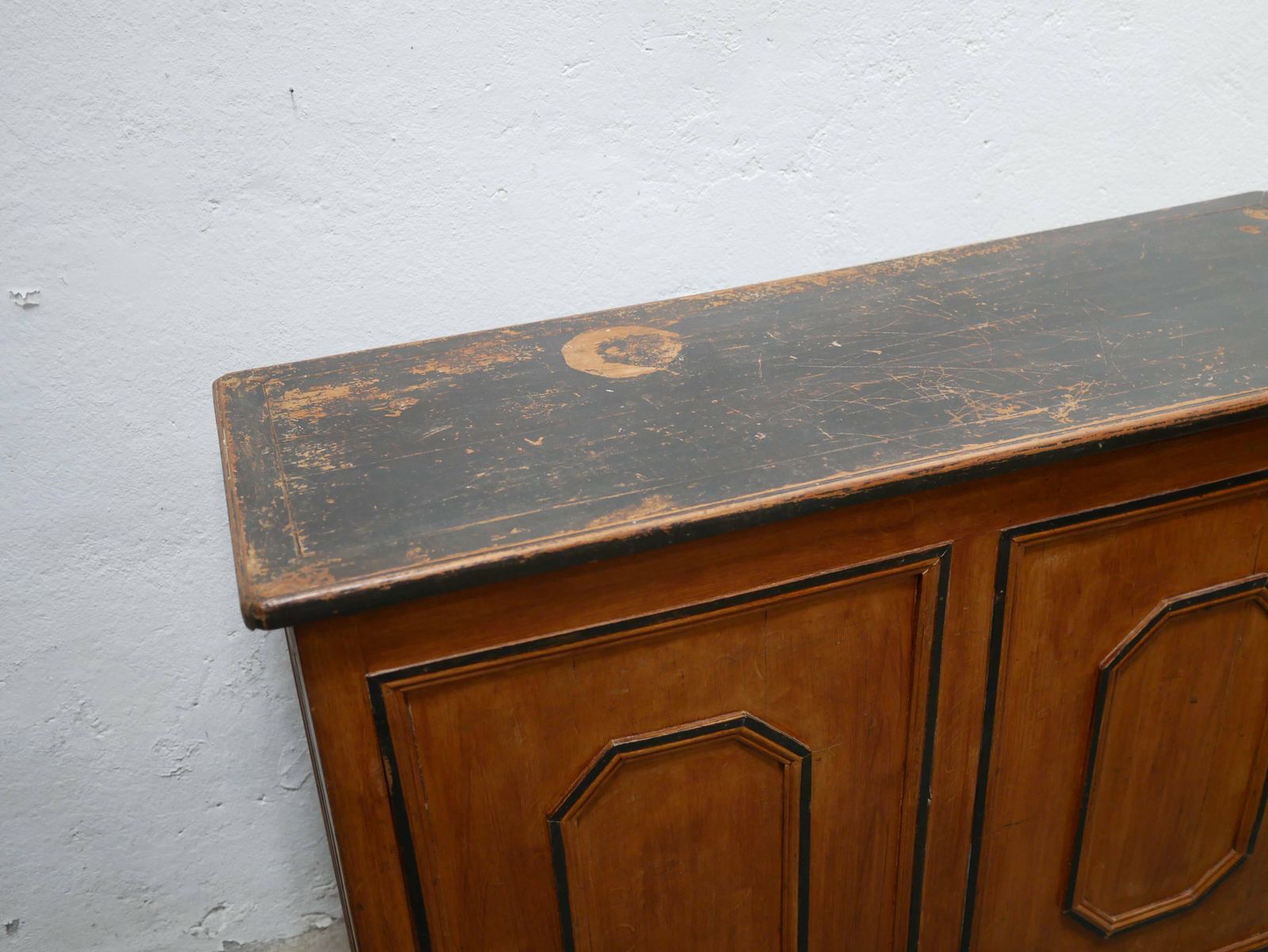 Antique Wooden Counter Trade Furniture photo Furniture