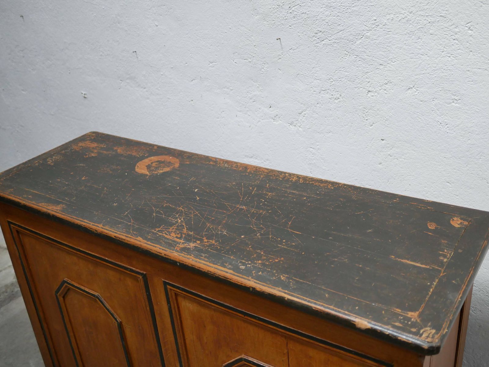 Antique Wooden Counter Trade Furniture photo 1077.0