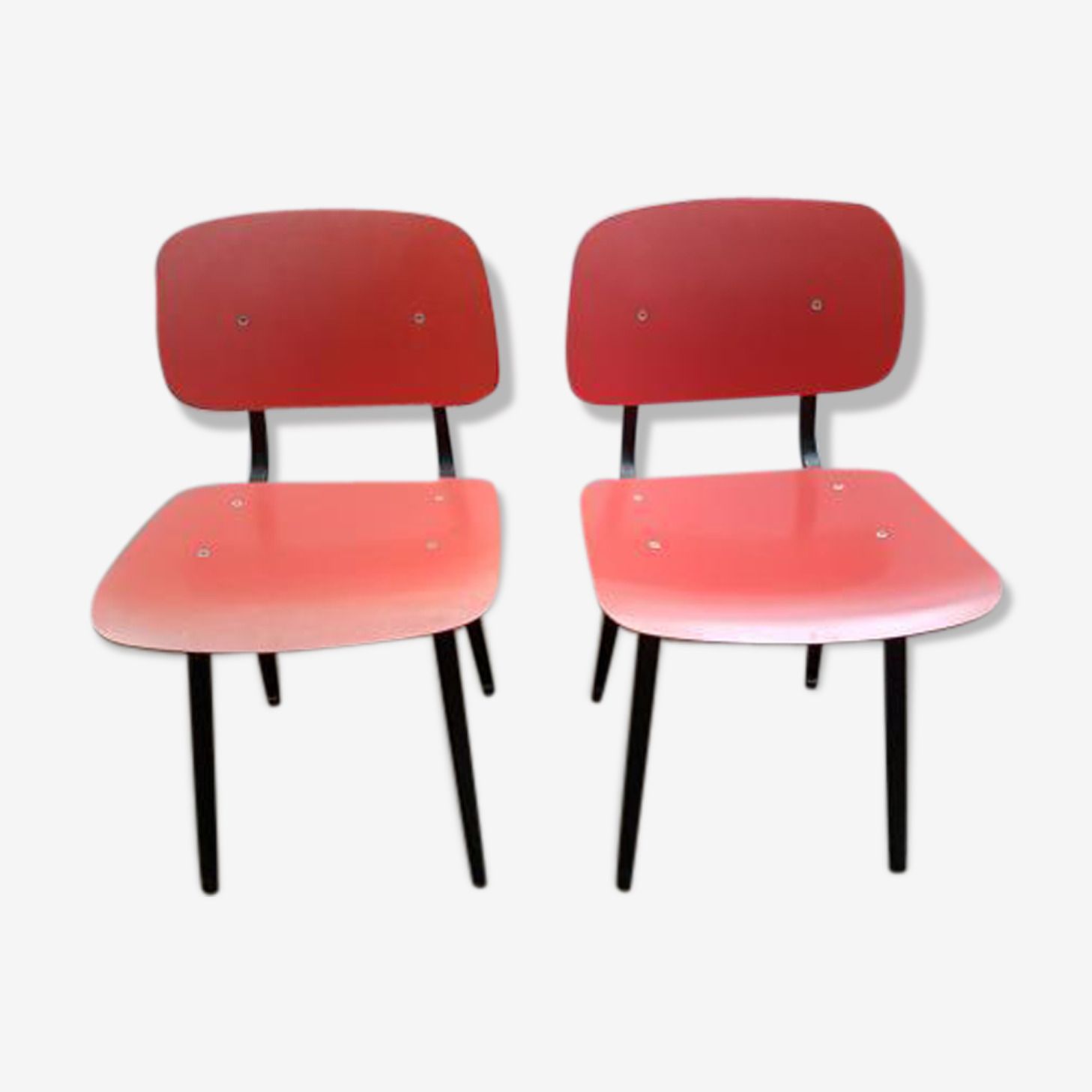 Chairs Revolt By Friso Kramer For Ahrend De Cirkel
