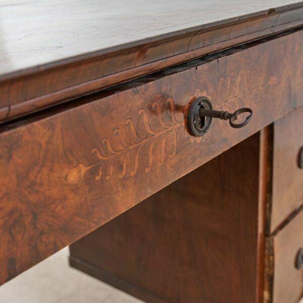 5182.0 Empire Desk From The Center photo