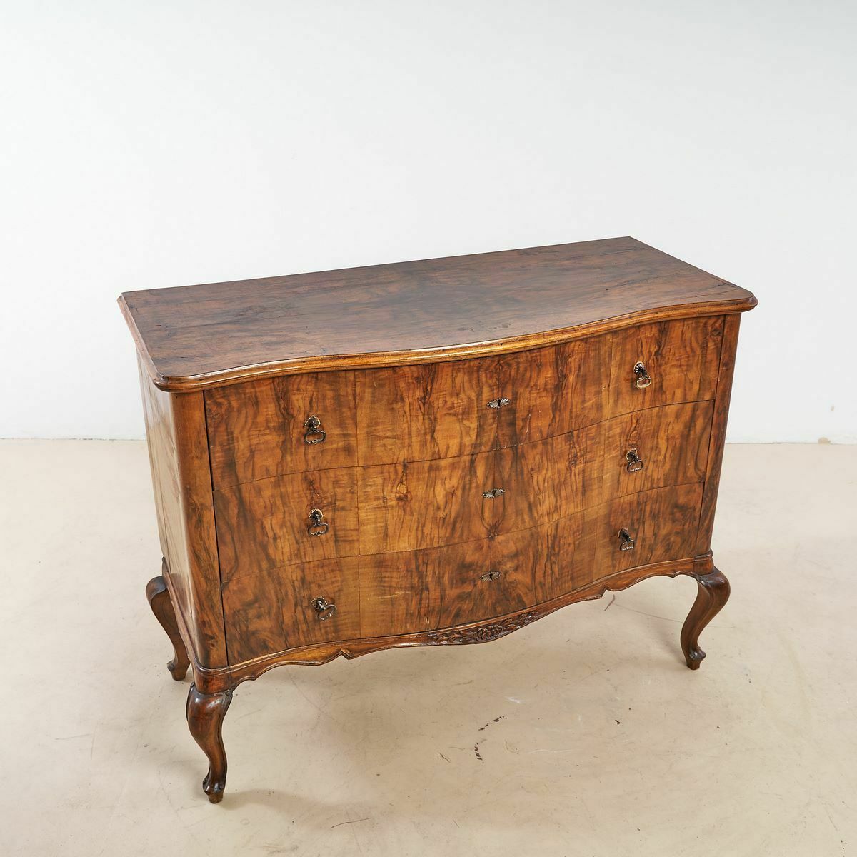 photo furniture Como' Early 20th Century