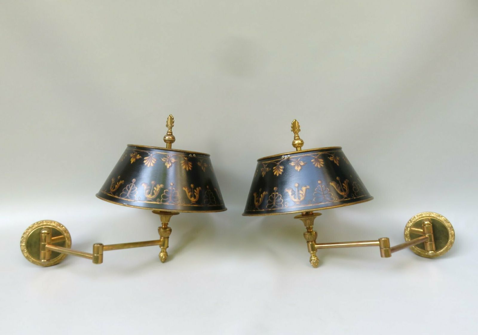 Extraordinary Wall Lights Bouillotte In Bronze Gilded, France, 1970s, Set Of 2 photo furniture