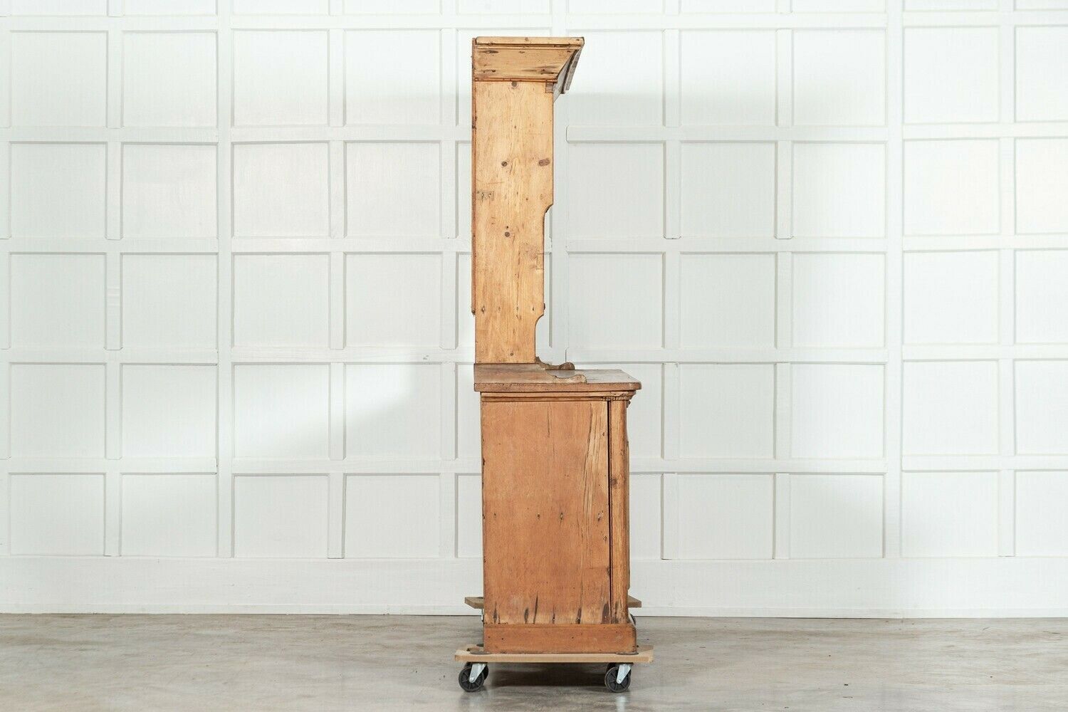 Large 19thc English Pine Vernacular Dresser photo vintage