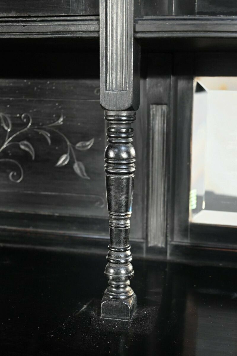 photo vintage Entre Deux Furniture In Blackened Pear Wood, Napoleon III Style – Late 19th Century