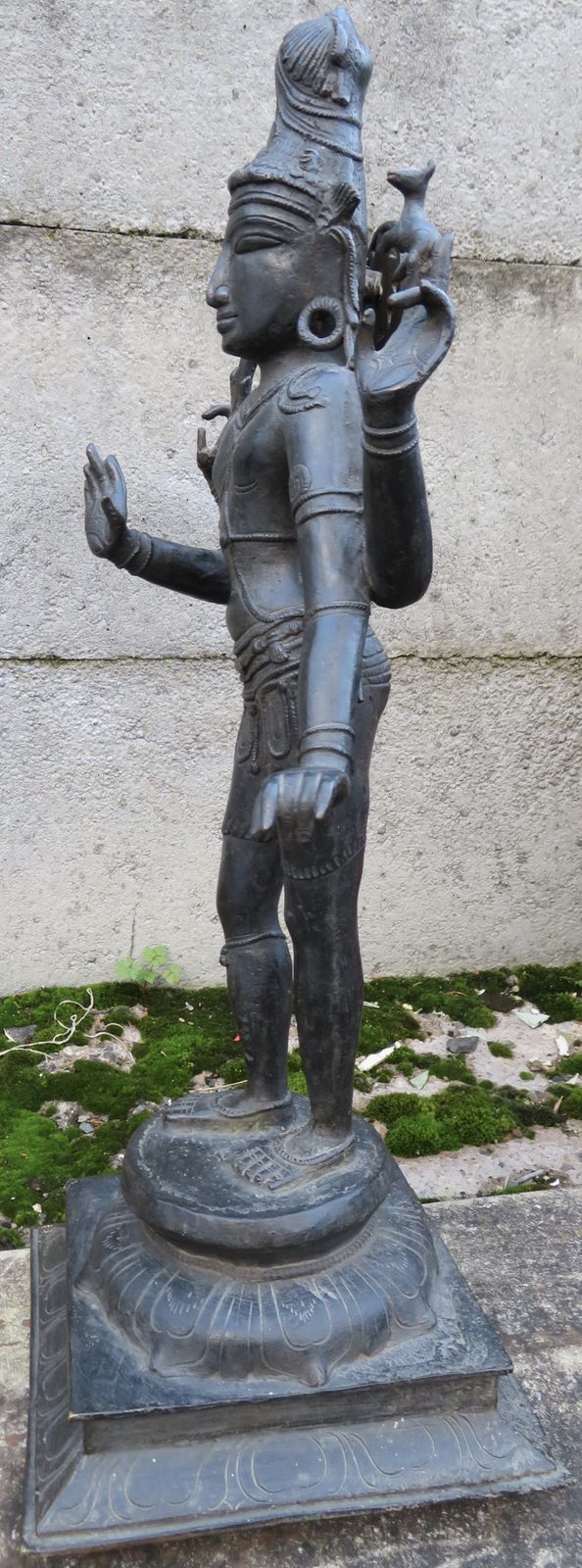 Antique South Indian Bronze Sculpture Of Standing Shiva. 18th/19th Century. 55cm High. photo Art