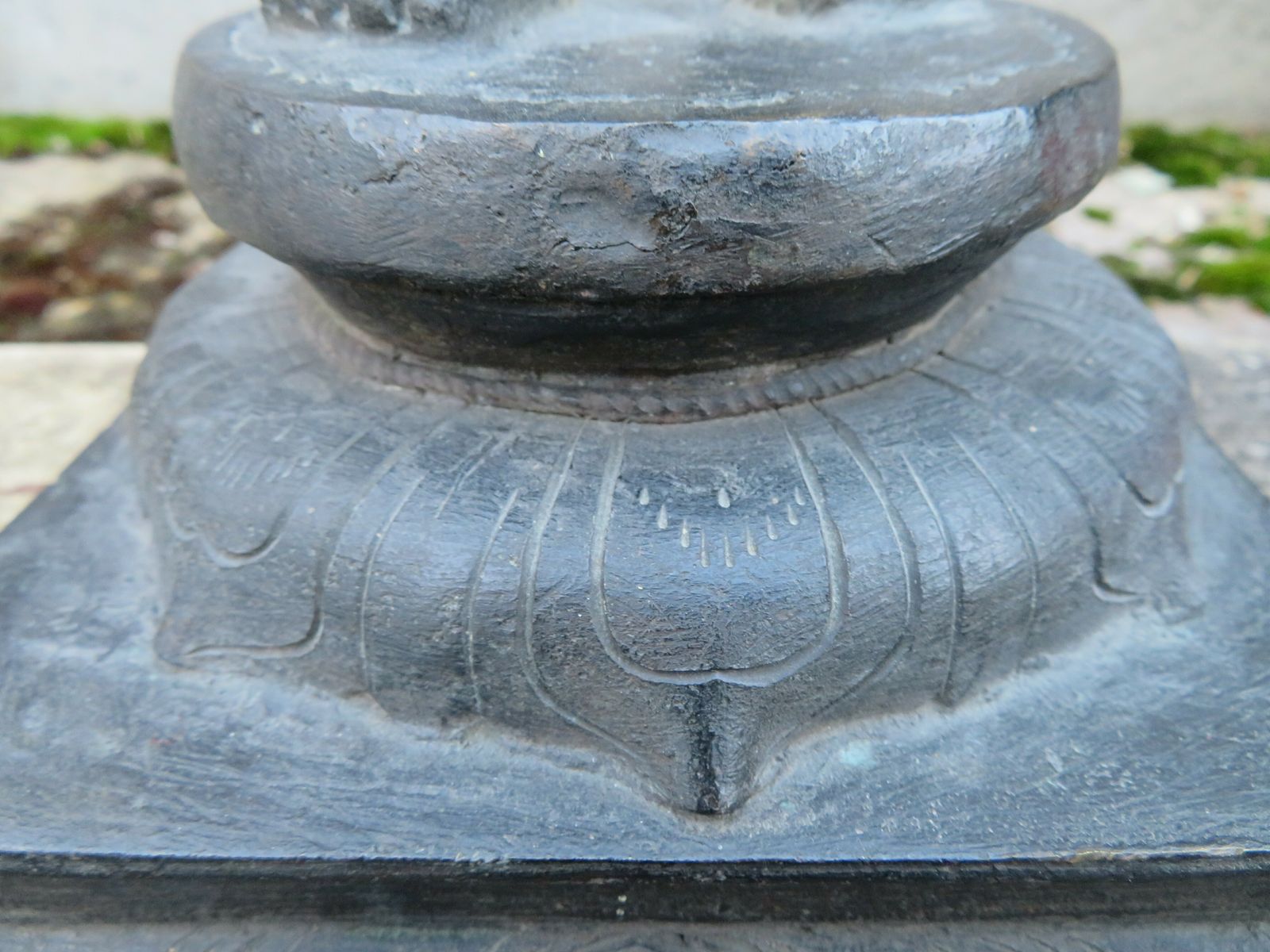photo buy Antique South Indian Bronze Sculpture Of Standing Shiva. 18th/19th Century. 55cm High.