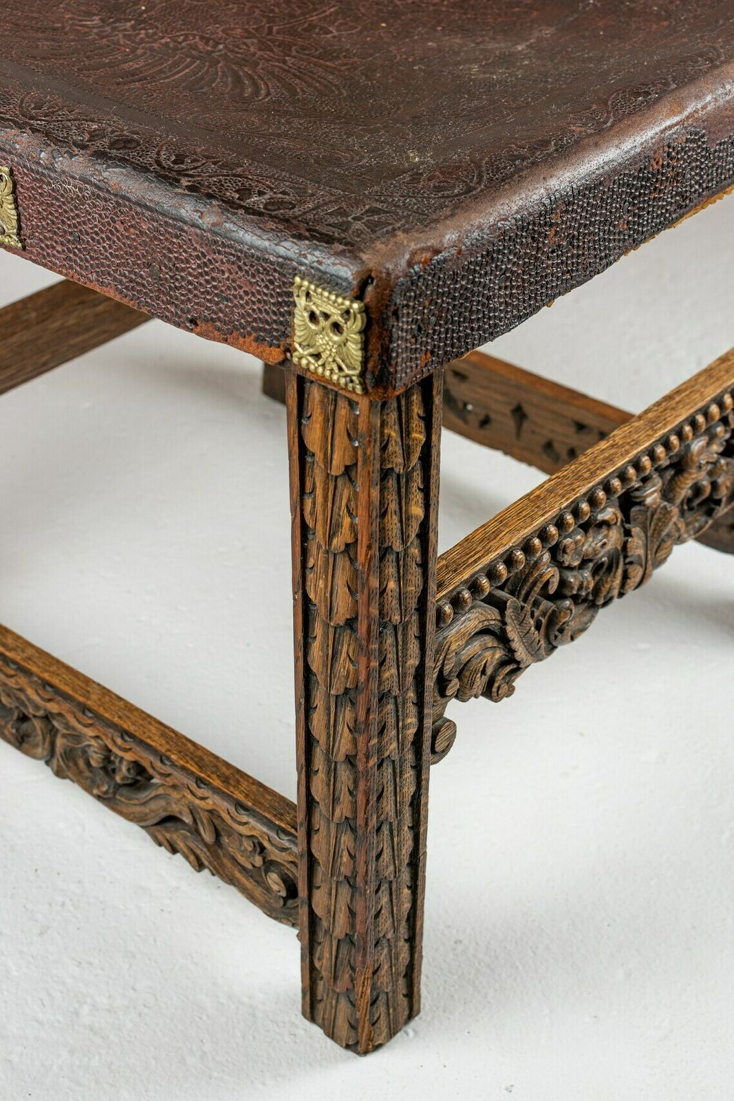 Carved Walnut And Leather Spanish Throne Chair 19th Century photo buy
