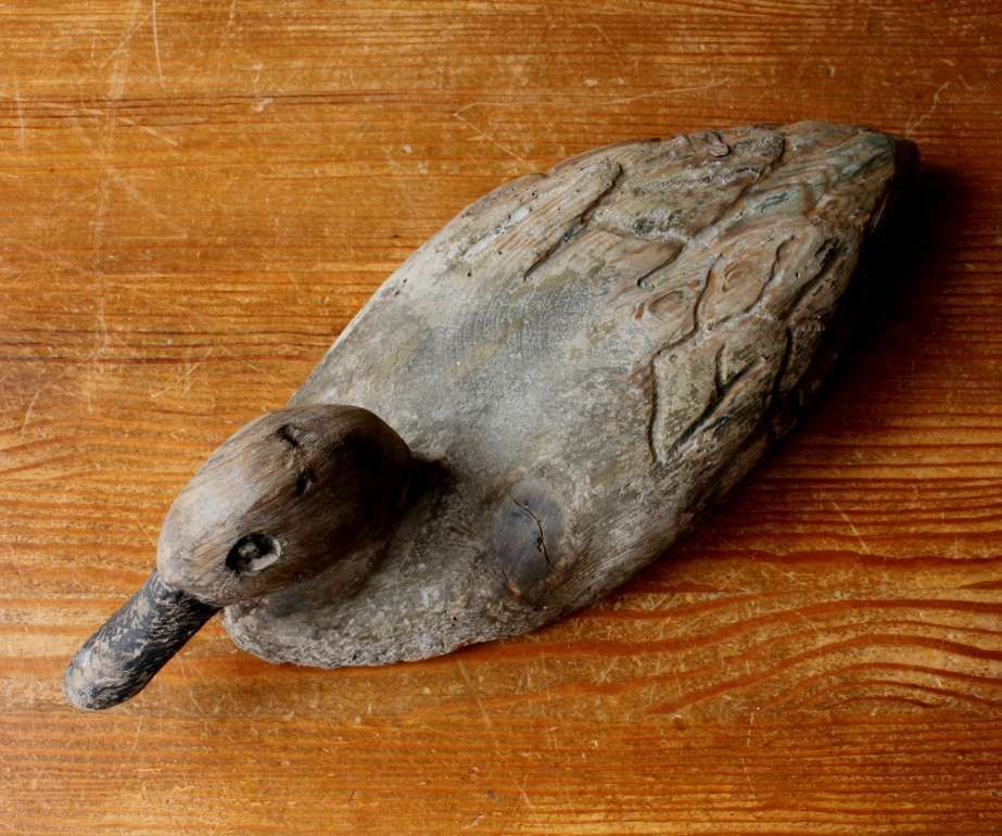 Antique French Wood Decoy Duck. Folk Art Rustic Decorative Water Bird. photo 305.0