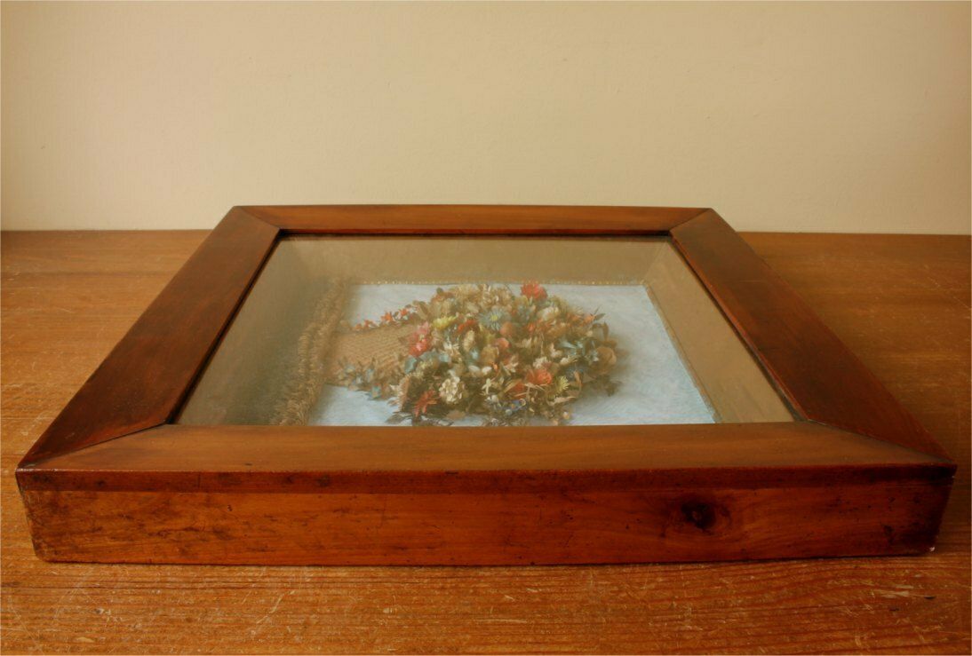 Folk Art Paper Basket Of Flowers Diorama. 19th Century Framed Shadow Box photo vinterior
