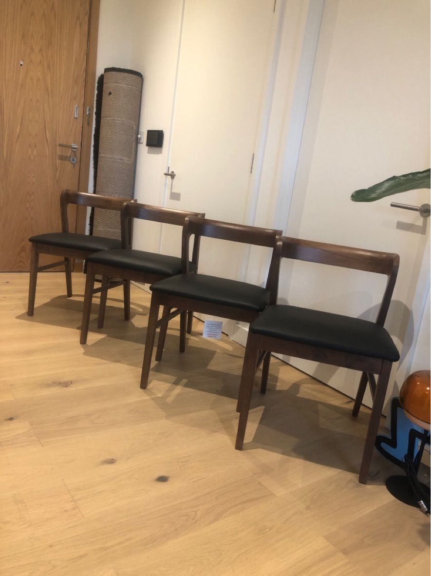 Beautiful Chiswick Chairs (Set Of 4)   Walnut And Black   100% Perfect Condition photo furniture