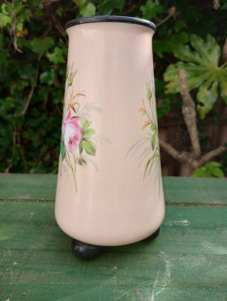 Beautiful Victorian Pale Pink Enamelled Glass Vase On Ball Feet photo buy