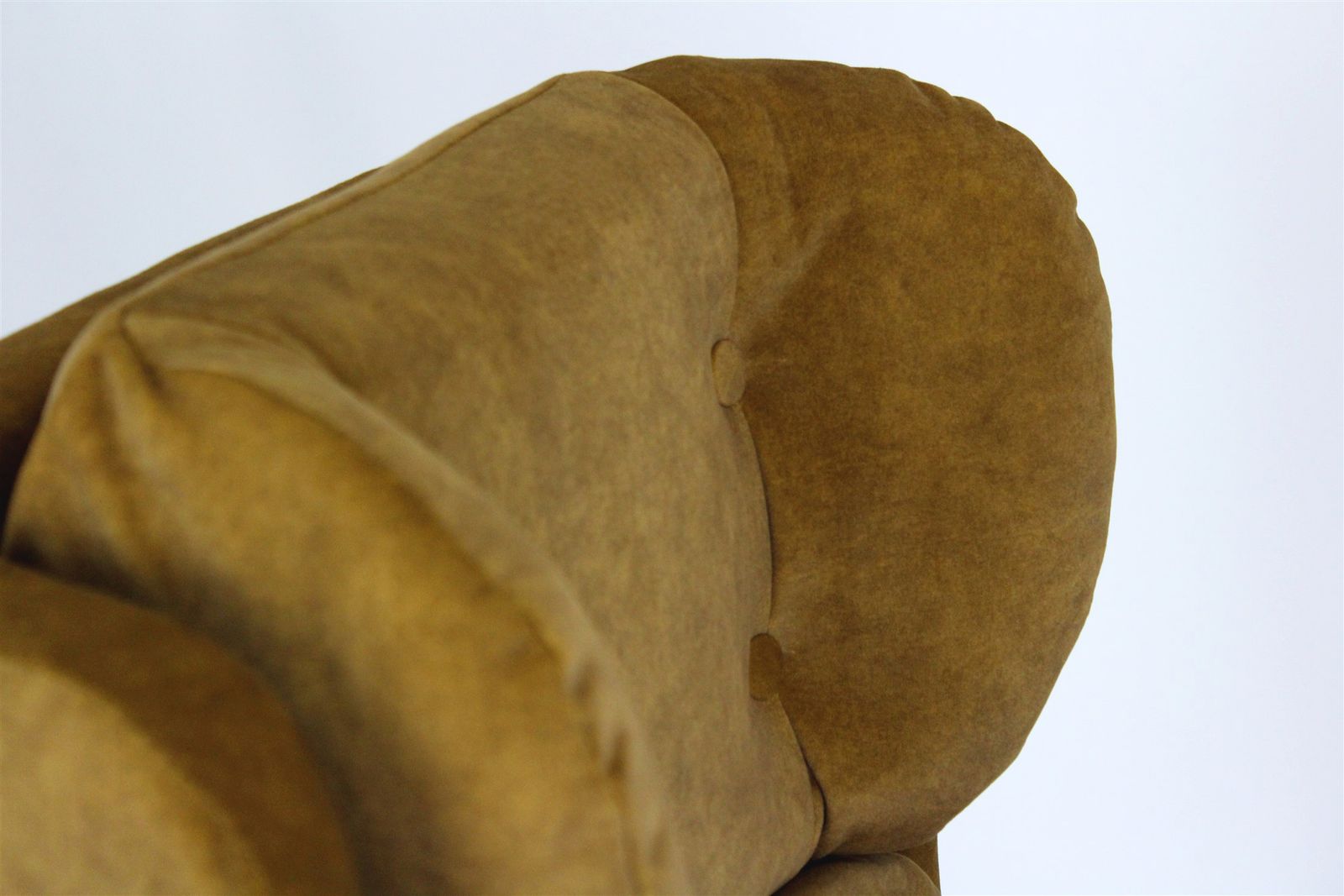 photo vinterior Restored Swivel Lounge Chair From Up Zavody, Czechia, 1970s