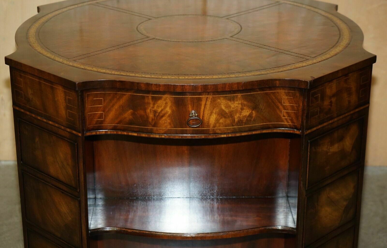 photo vintage Exquisite Flamed Mahogany Hand Dyed Brown Leather Library Pedestal 2 Person Desk